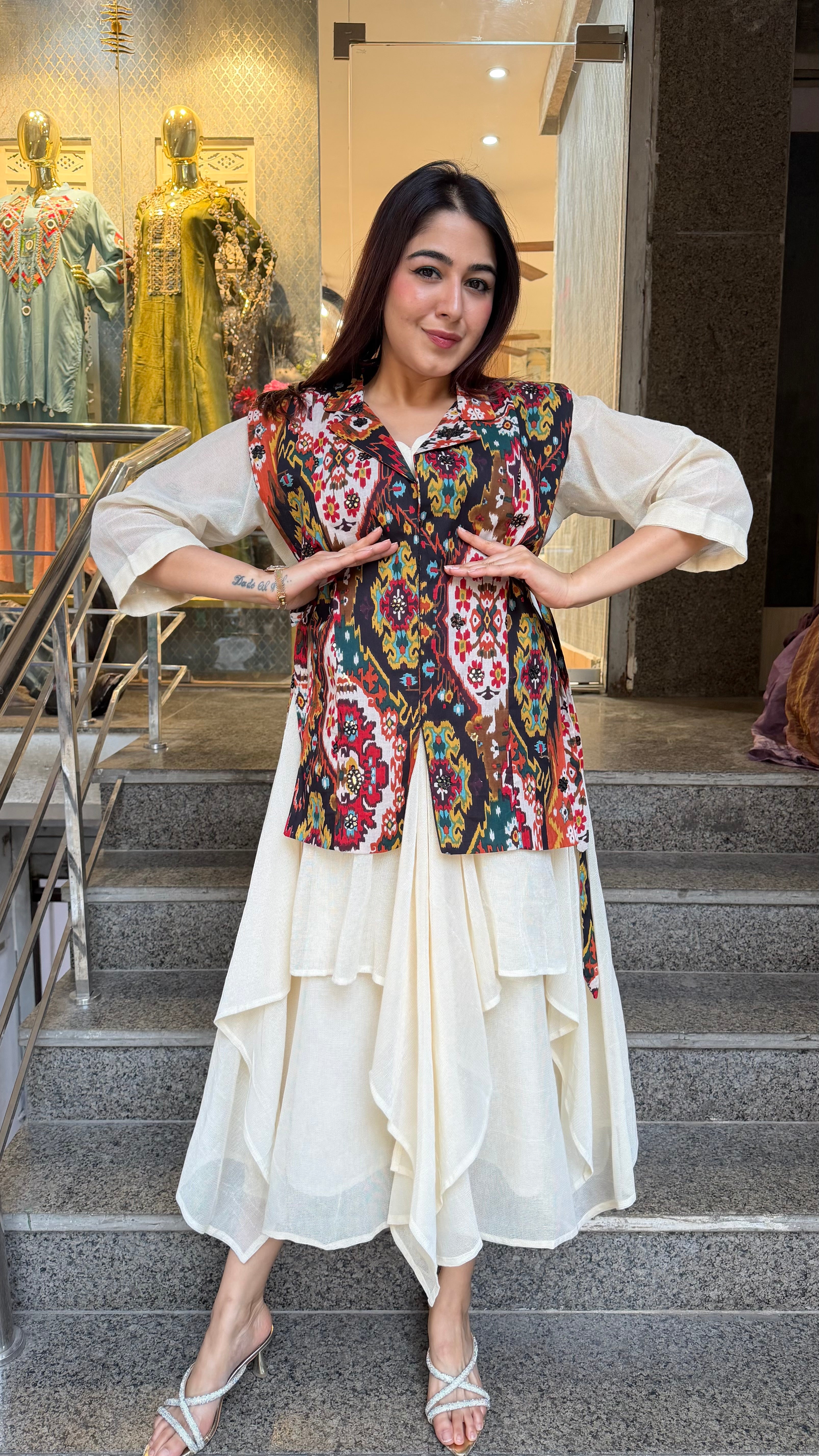 The Bagh Suit of Mother's Day Special