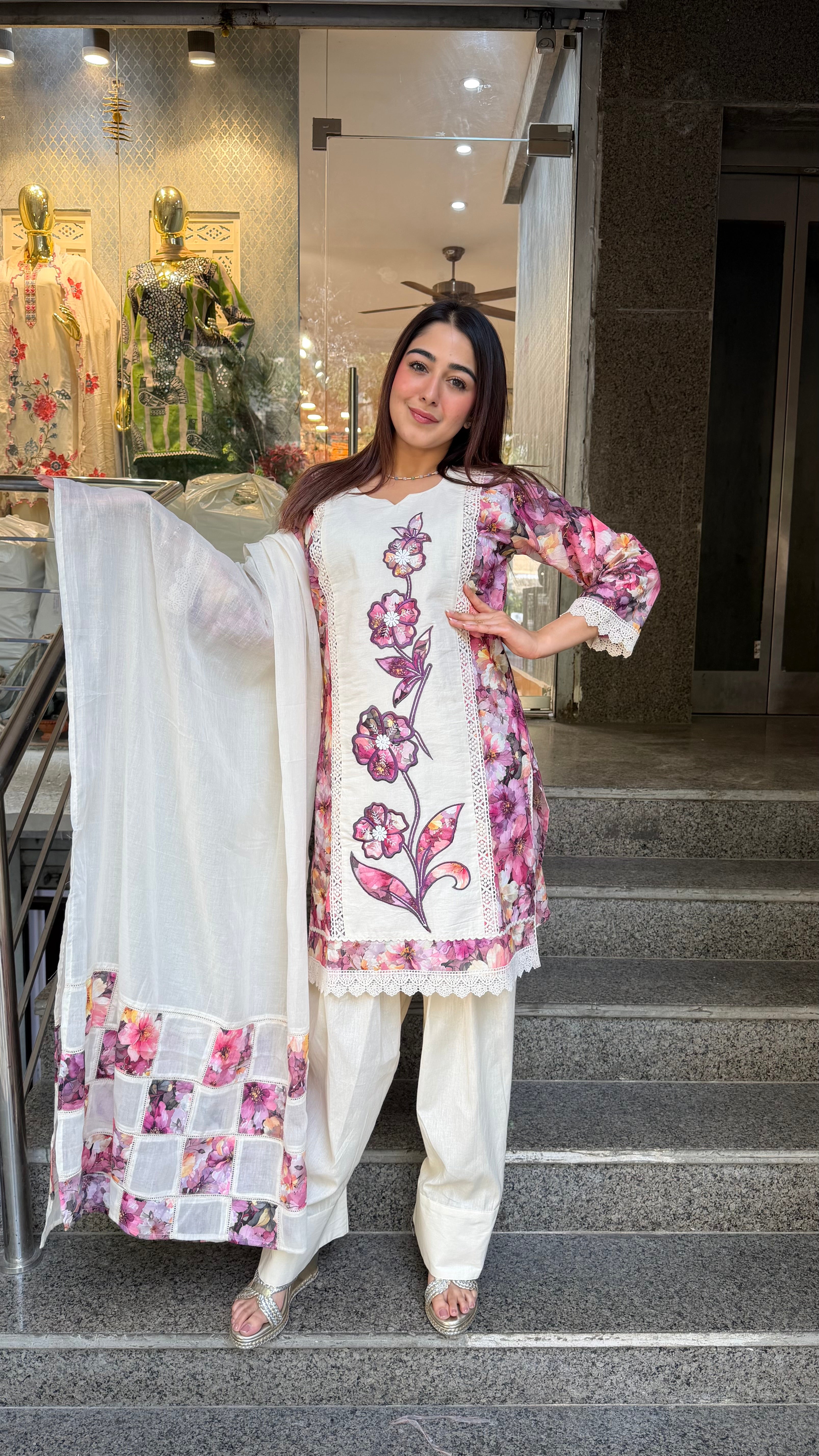 The Champa Farshi Set