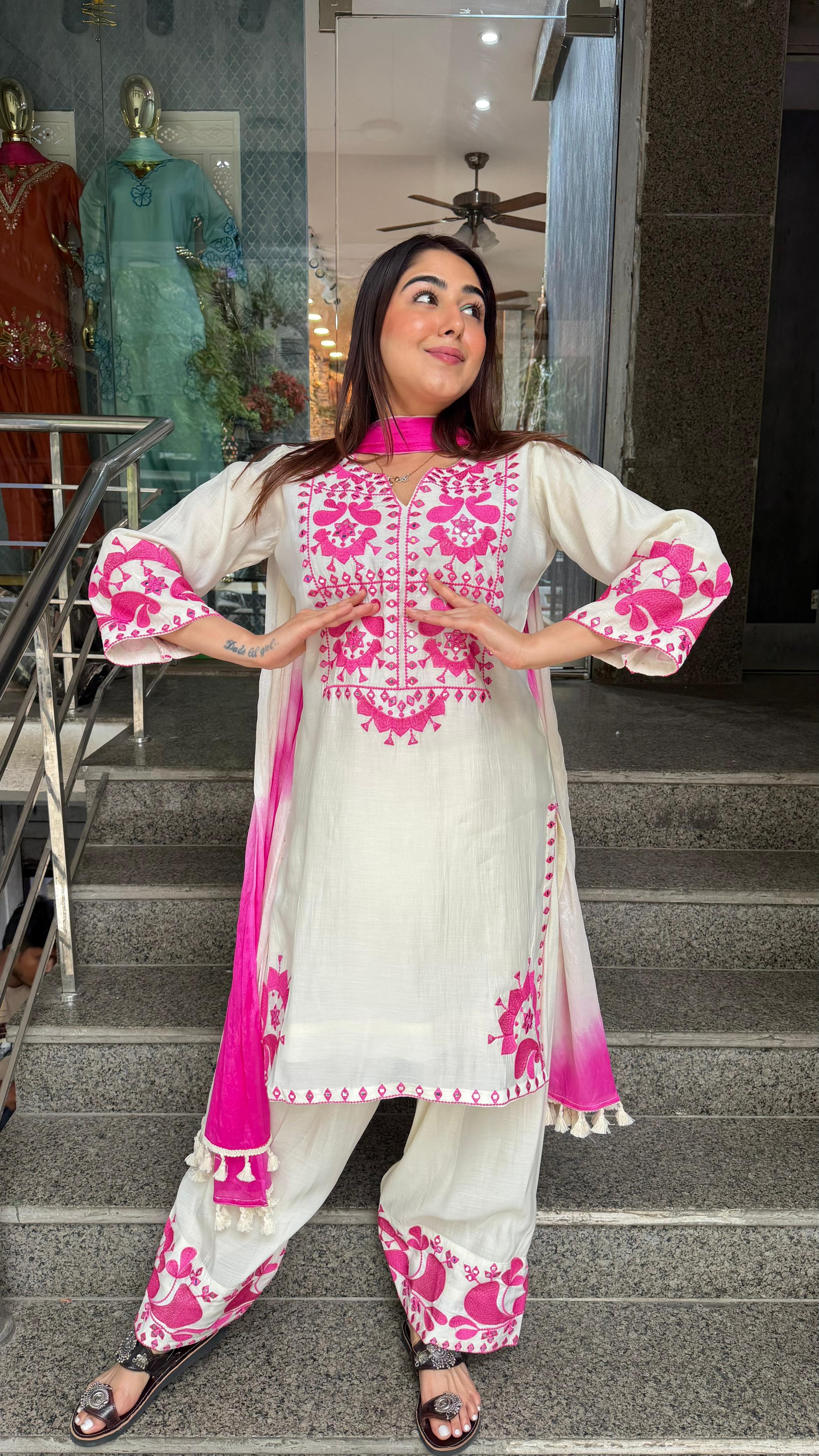 The basanti farshi