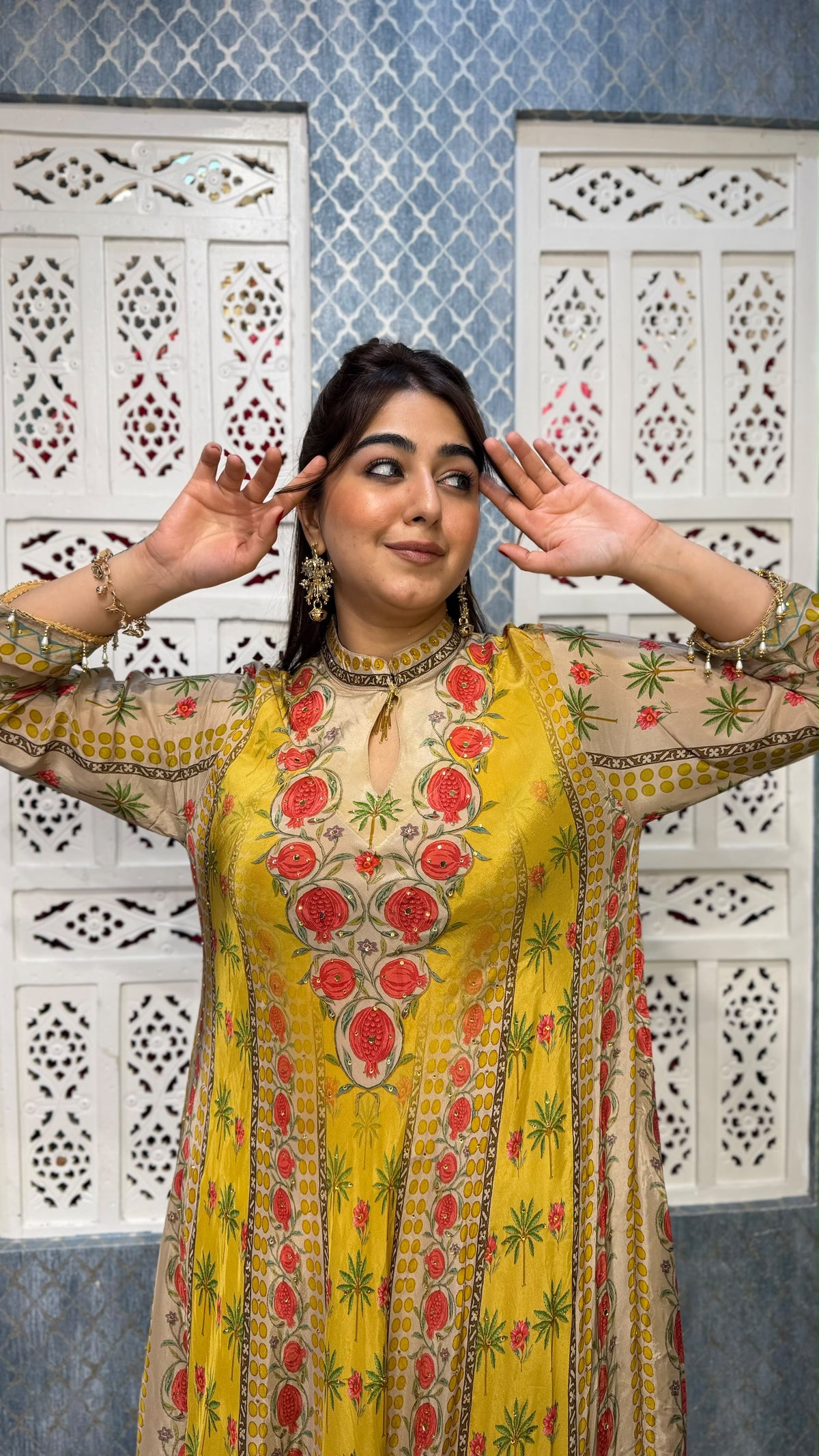 the mishreen gown