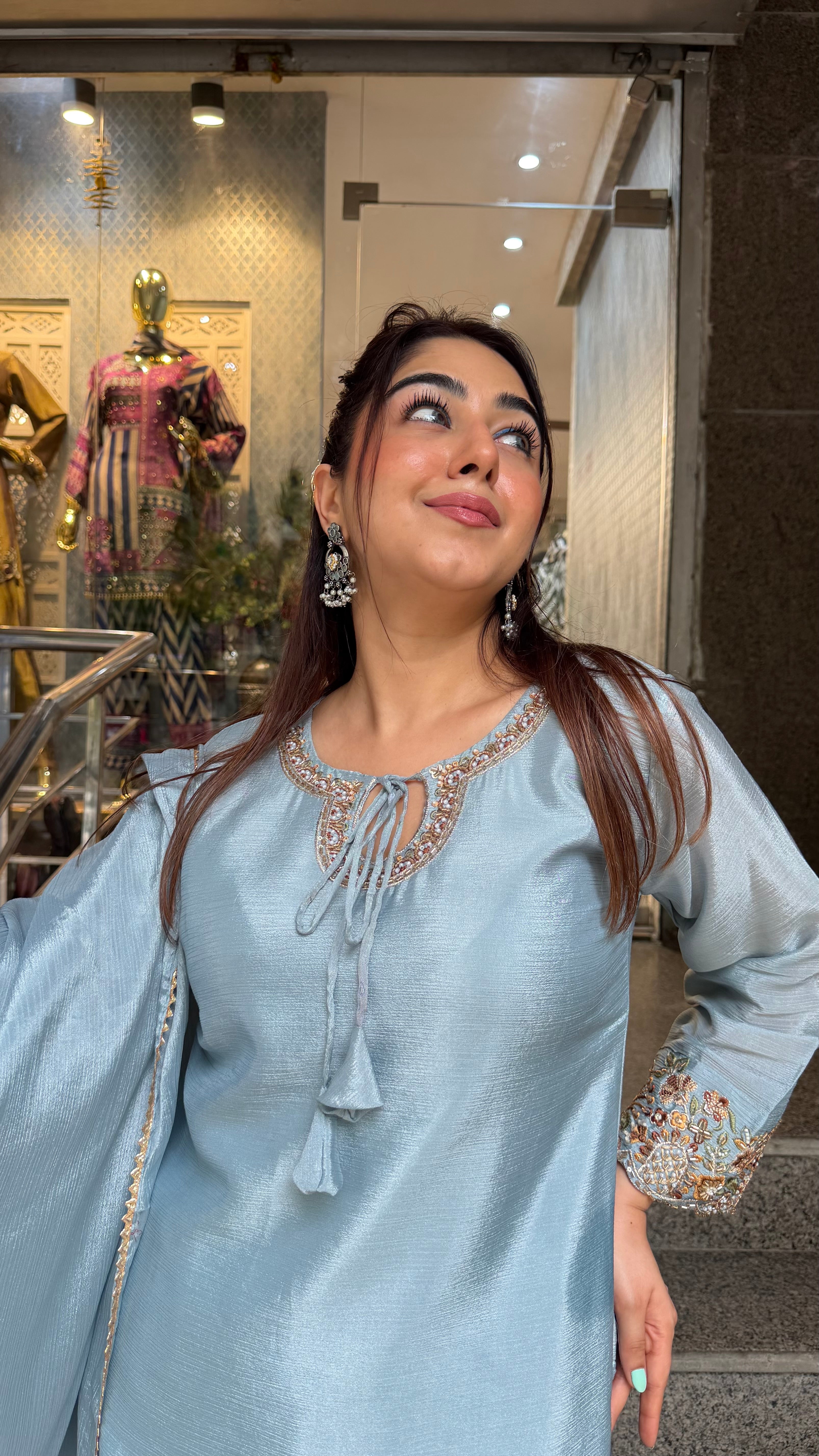 The Noori farshi set
