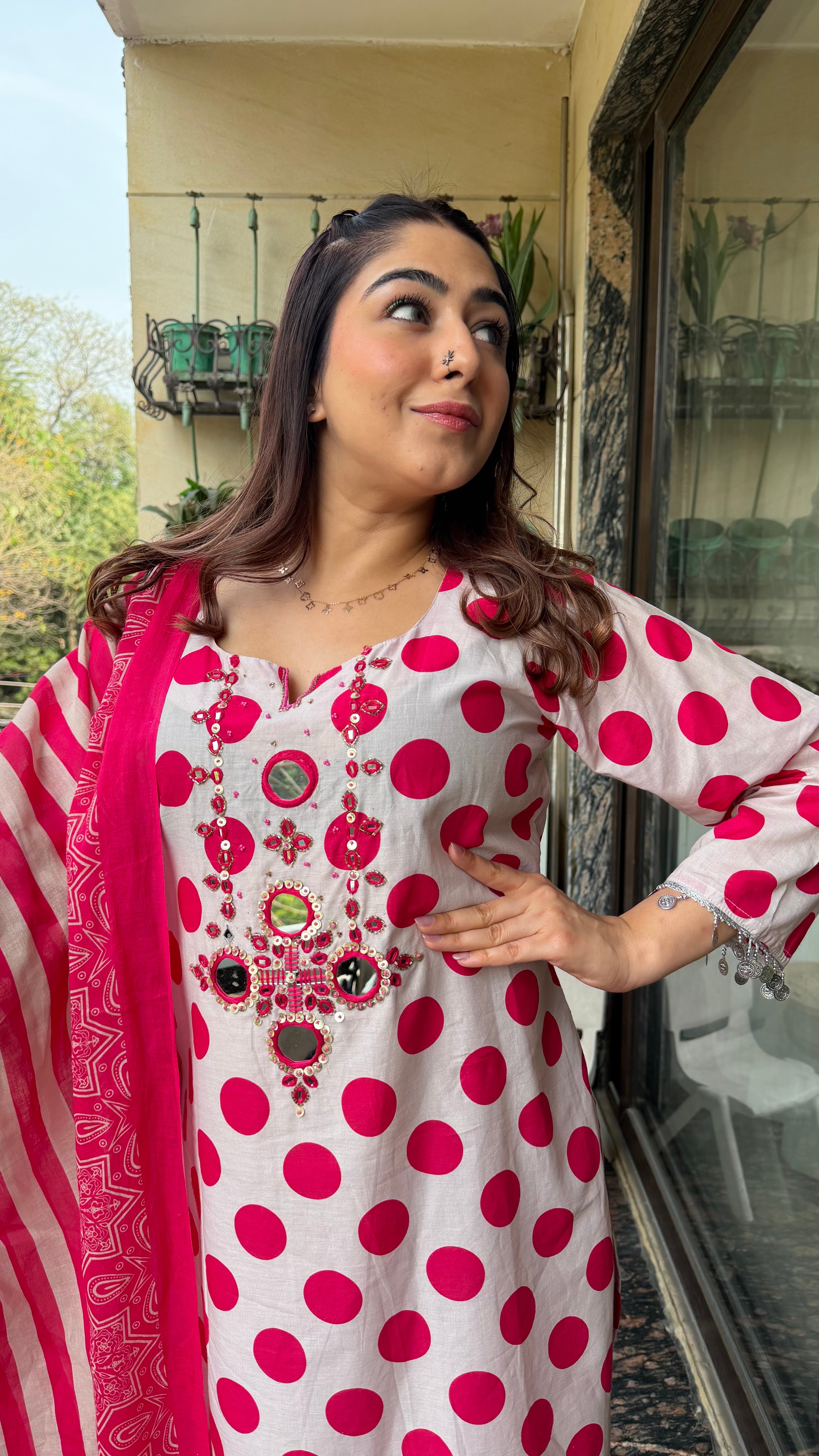 The aisha farshi set