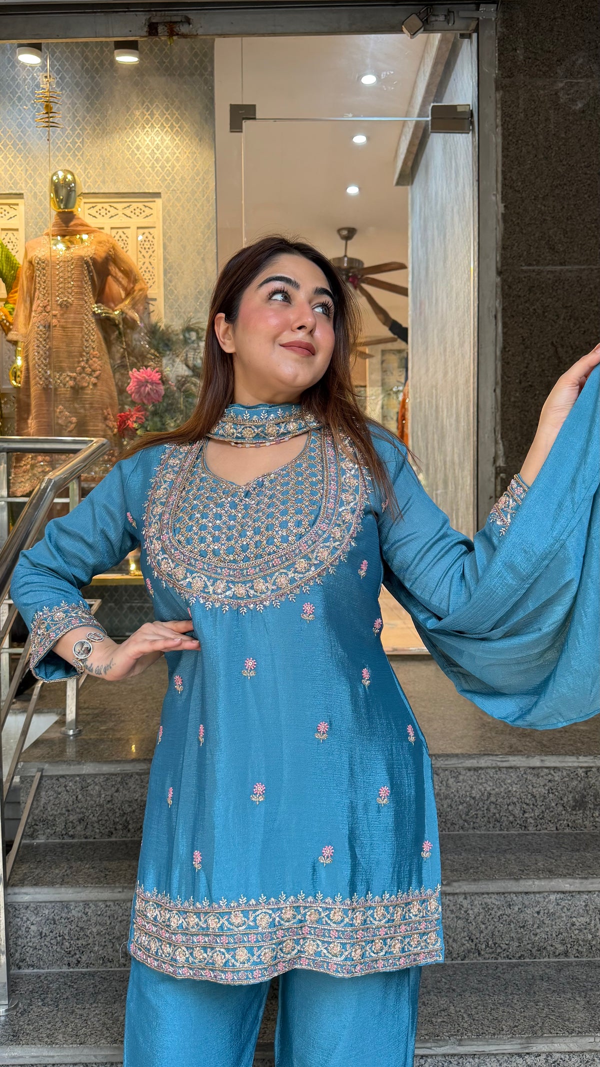 THE SITARA CHOLI SET