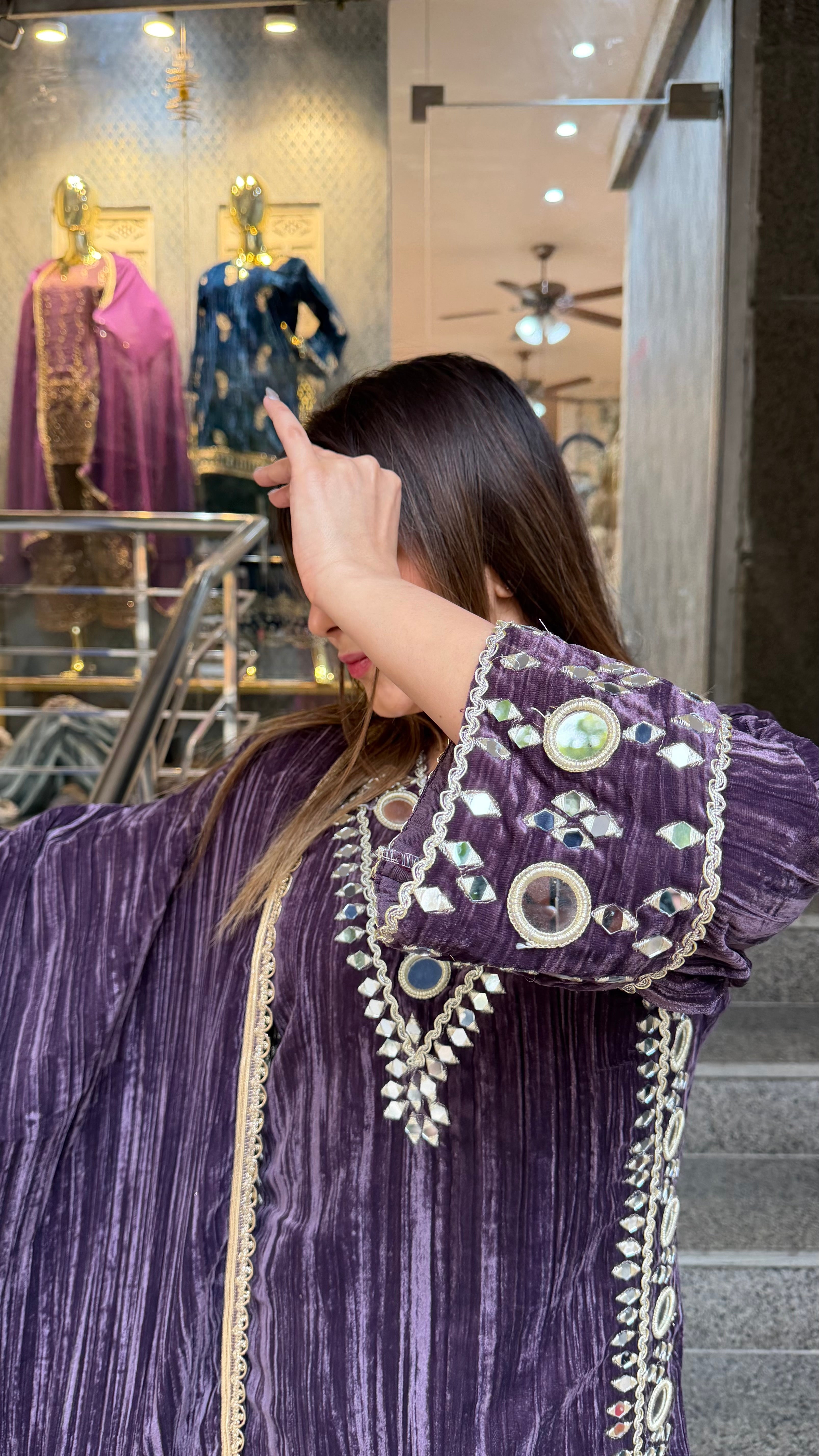 The Heera Velvet Farshi