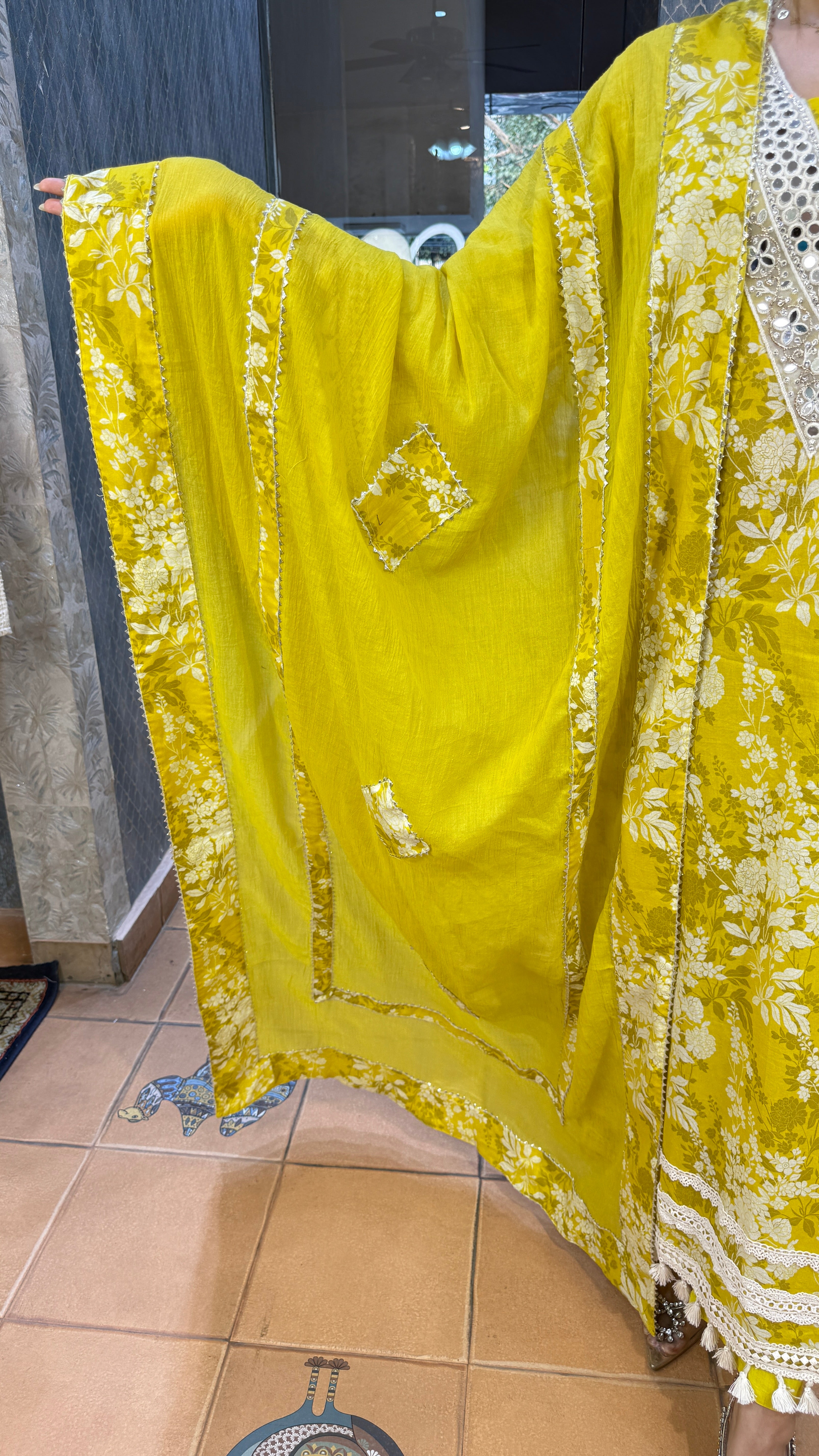 The Rujhan Suit