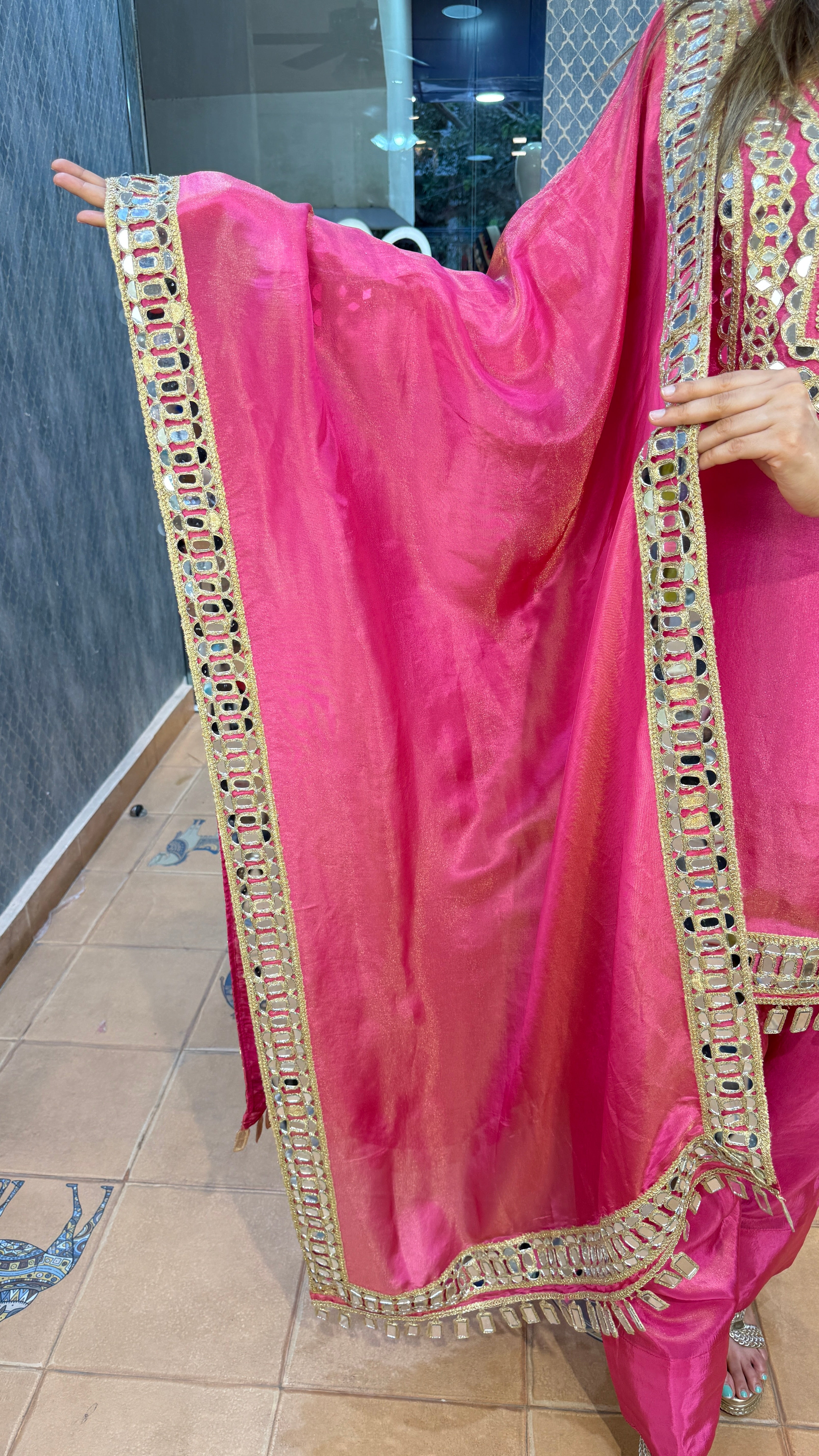 The Kohinoor Farshi Suit