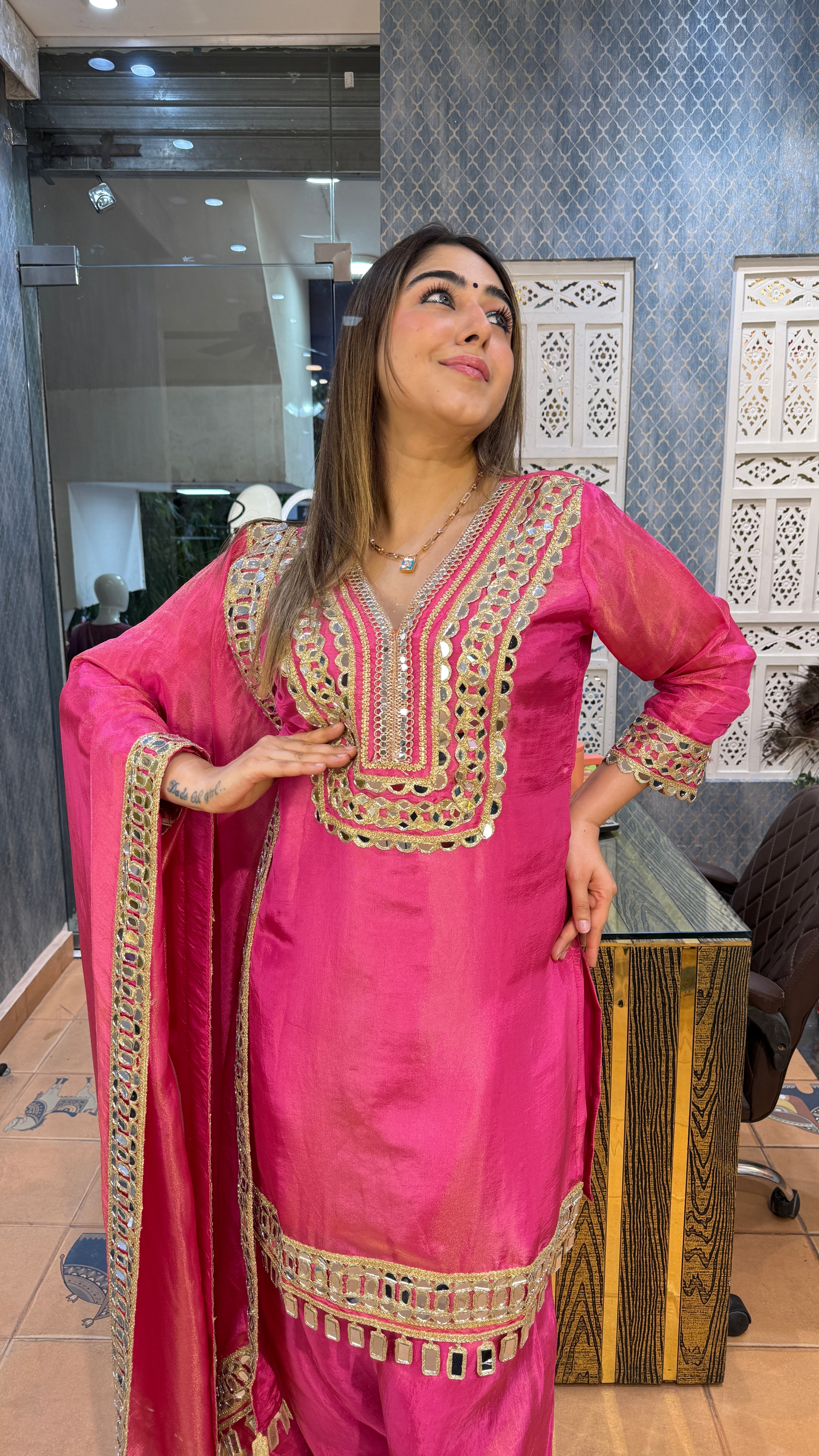 The Kohinoor Farshi Suit