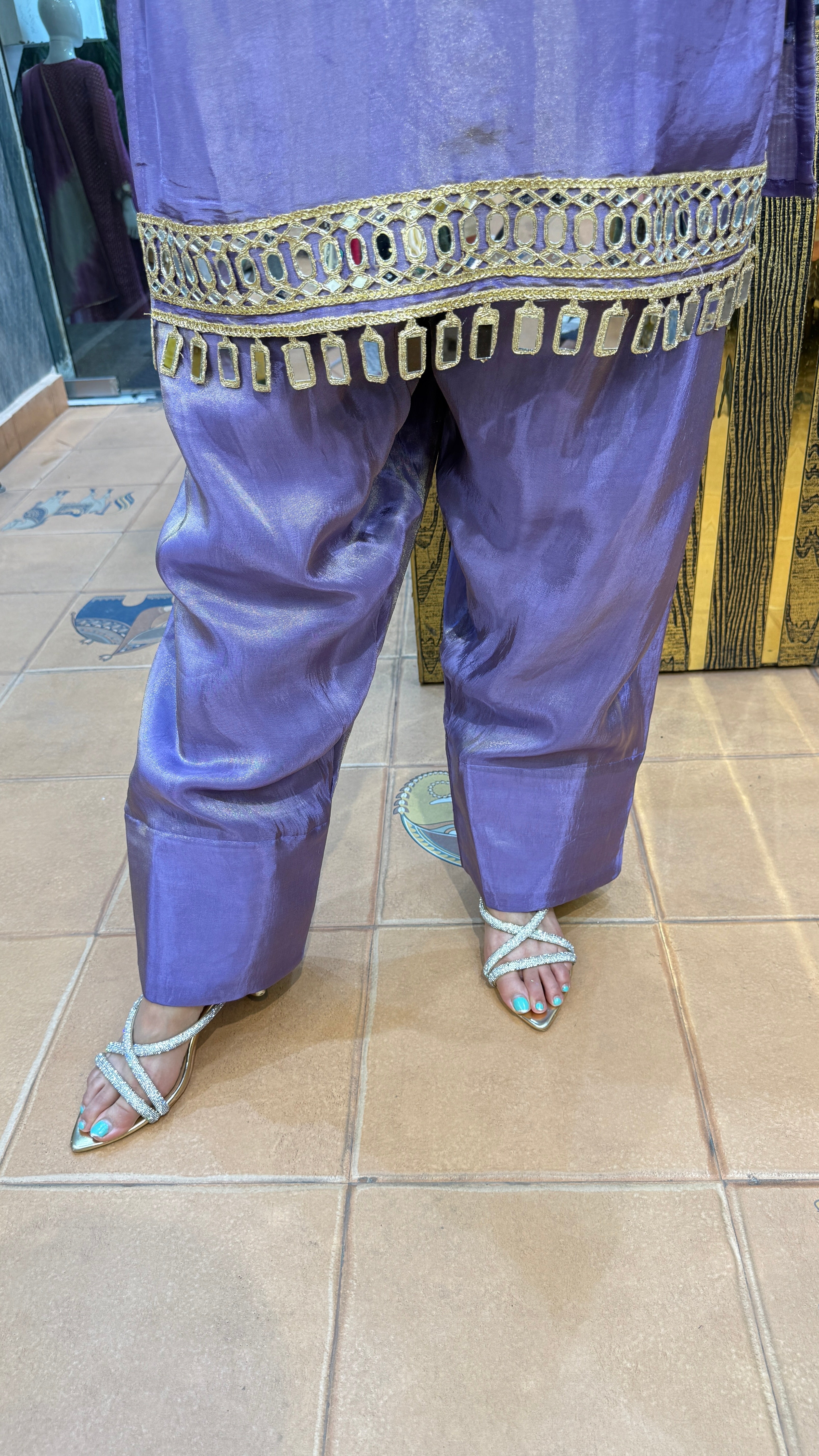 The Kohinoor Farshi Suit
