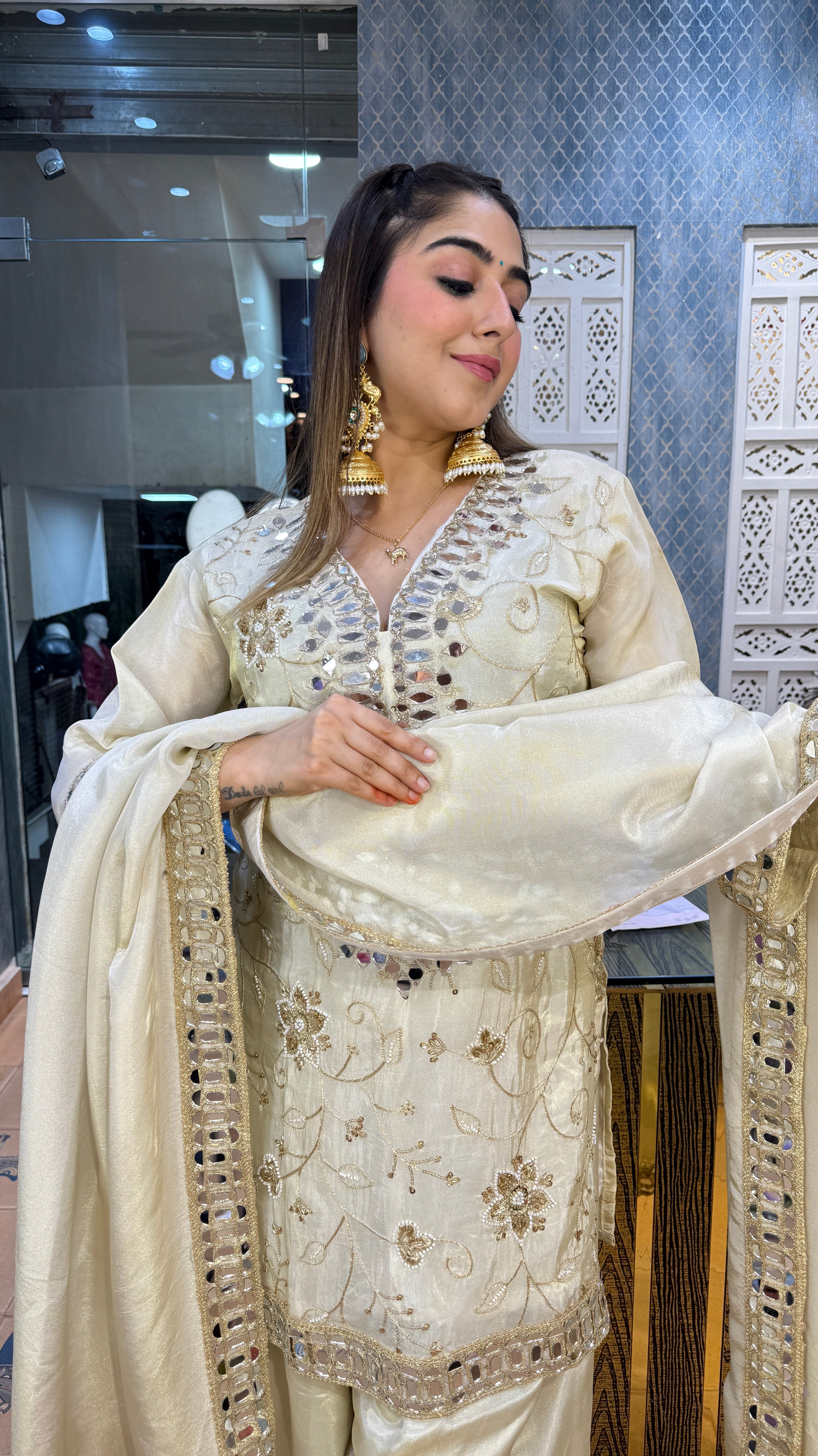 The Sajda Farshi Set