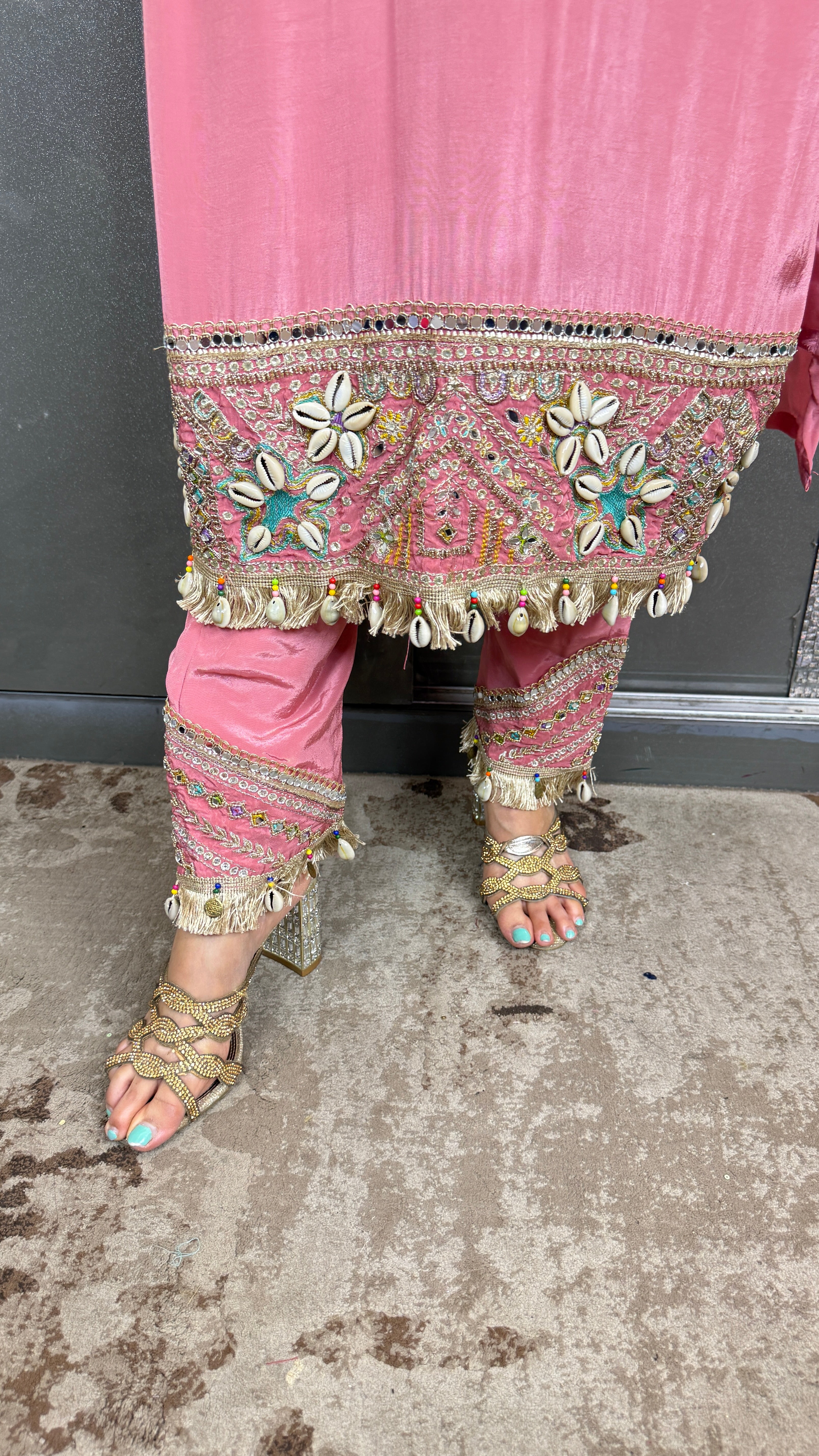 The Avni Suit