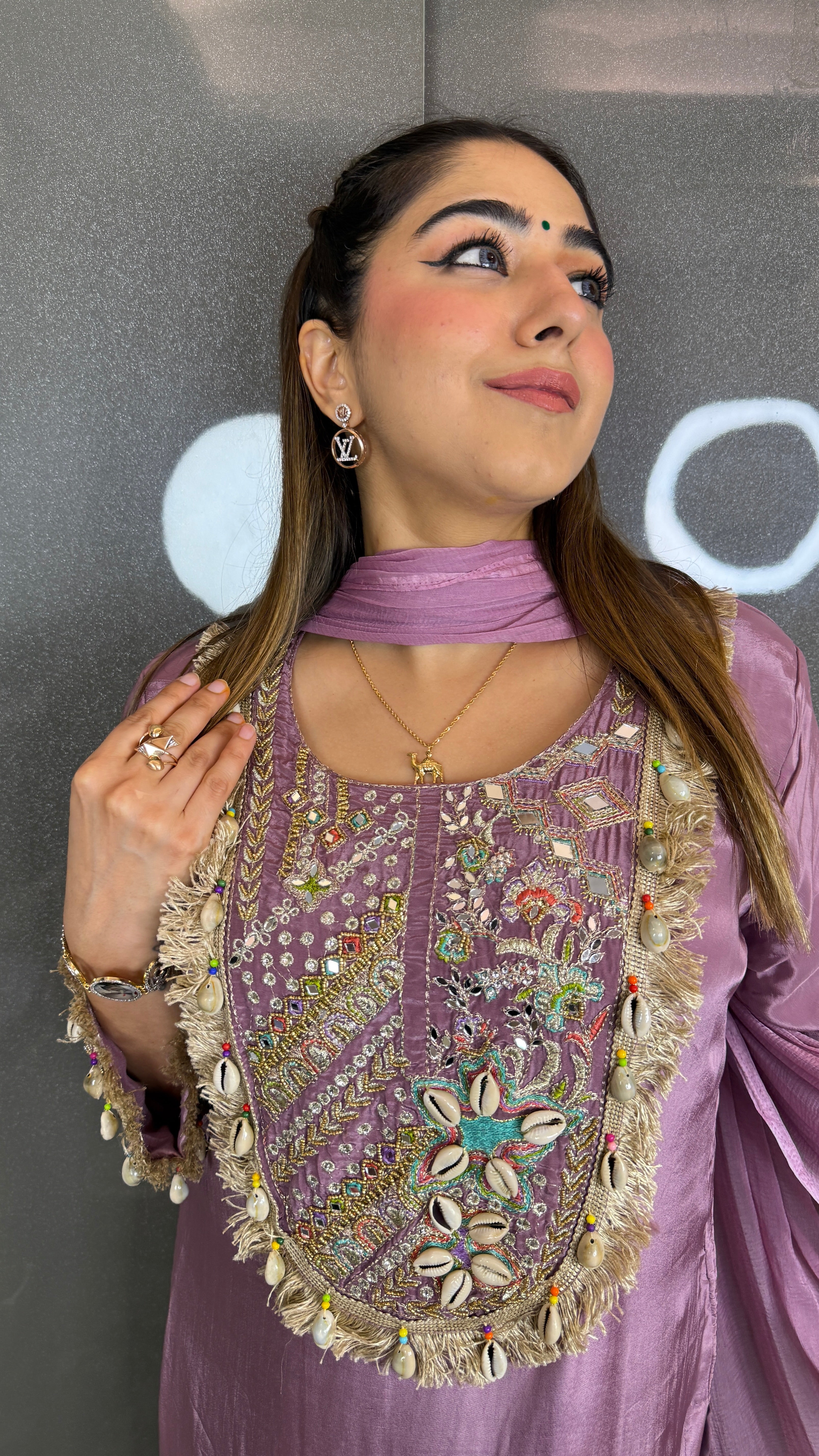 The Avni Suit