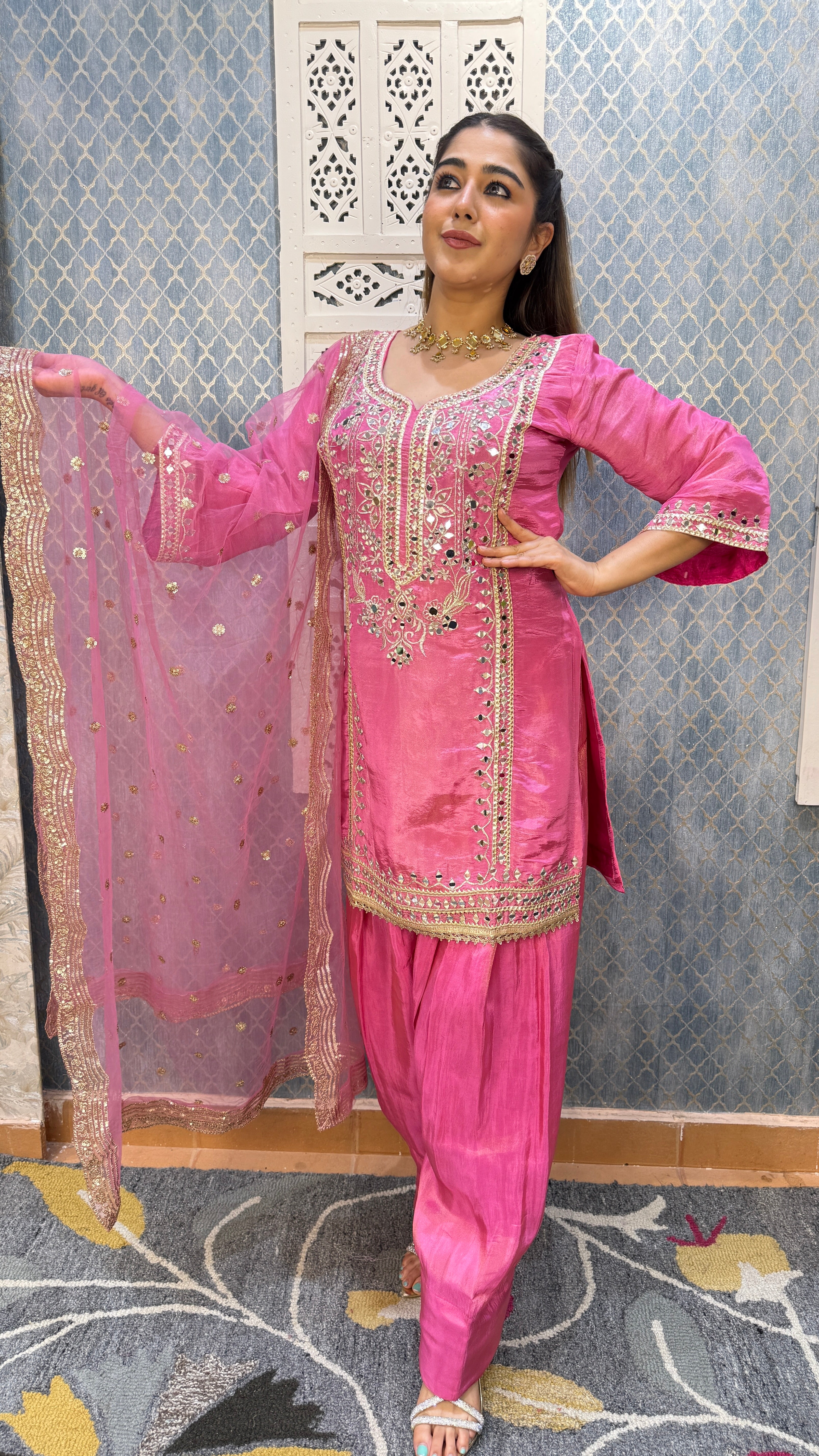 The Ruksar Farshi Suit