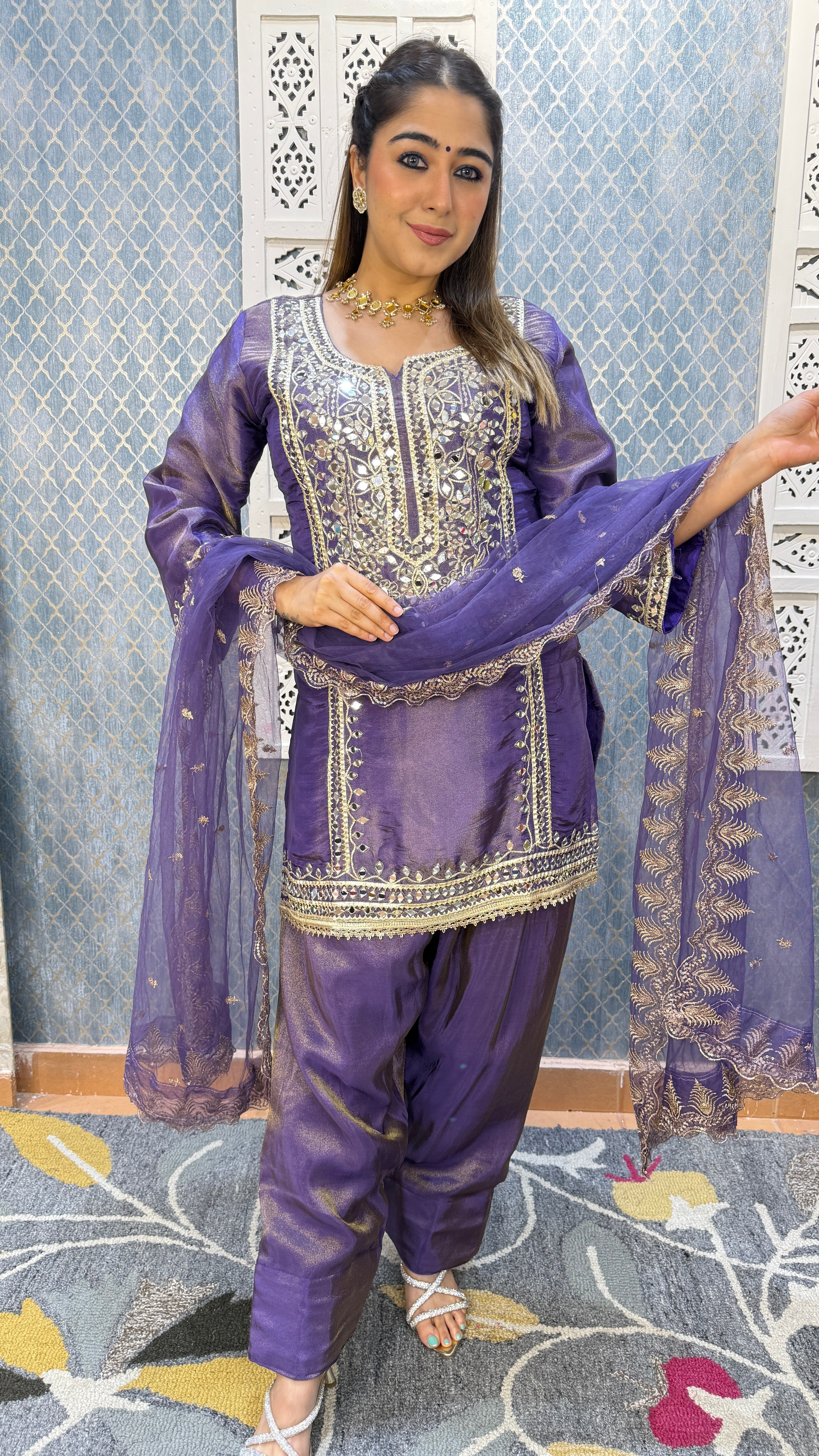 The Ruksar Farshi Suit