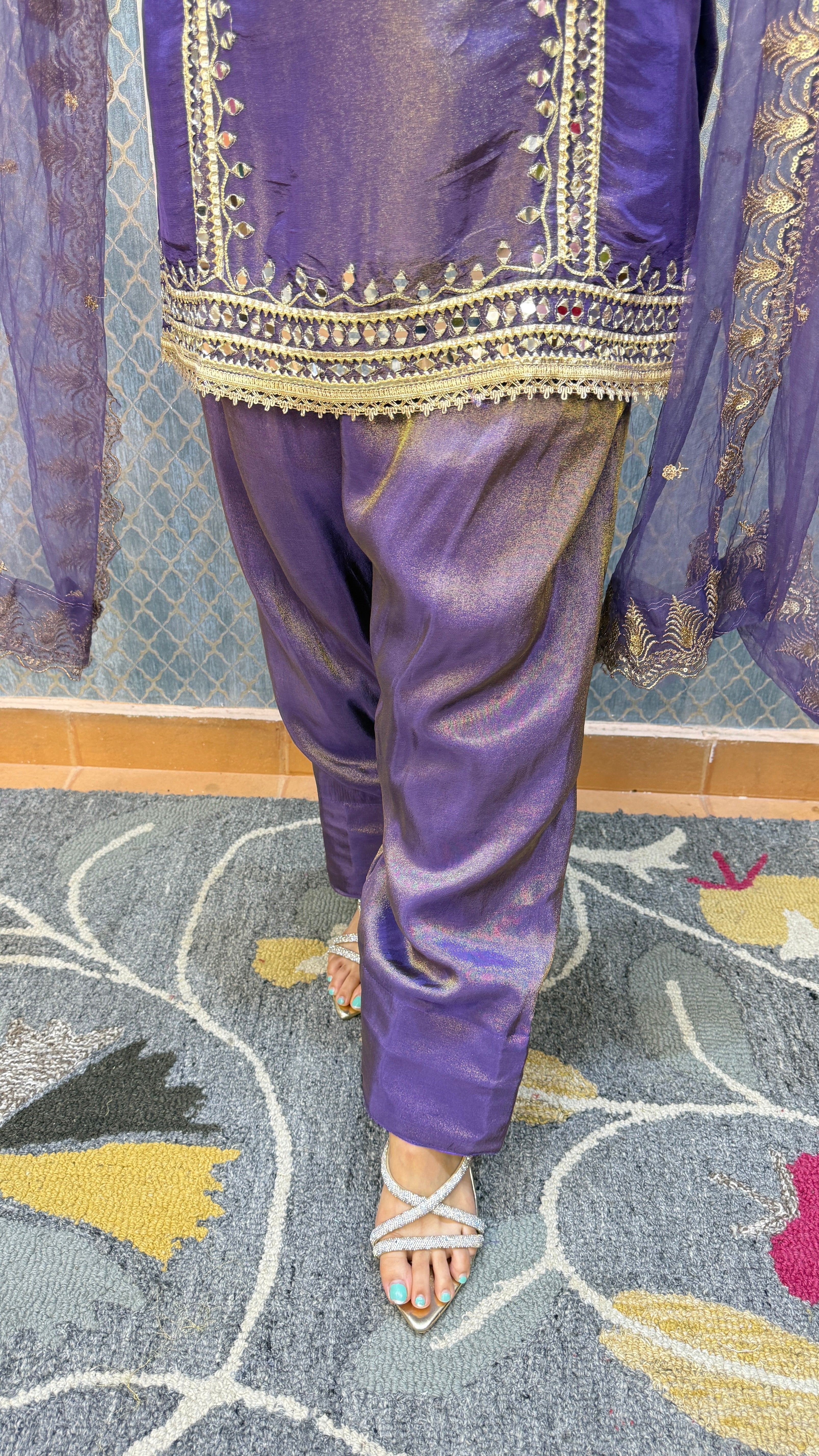 The Ruksar Farshi Suit