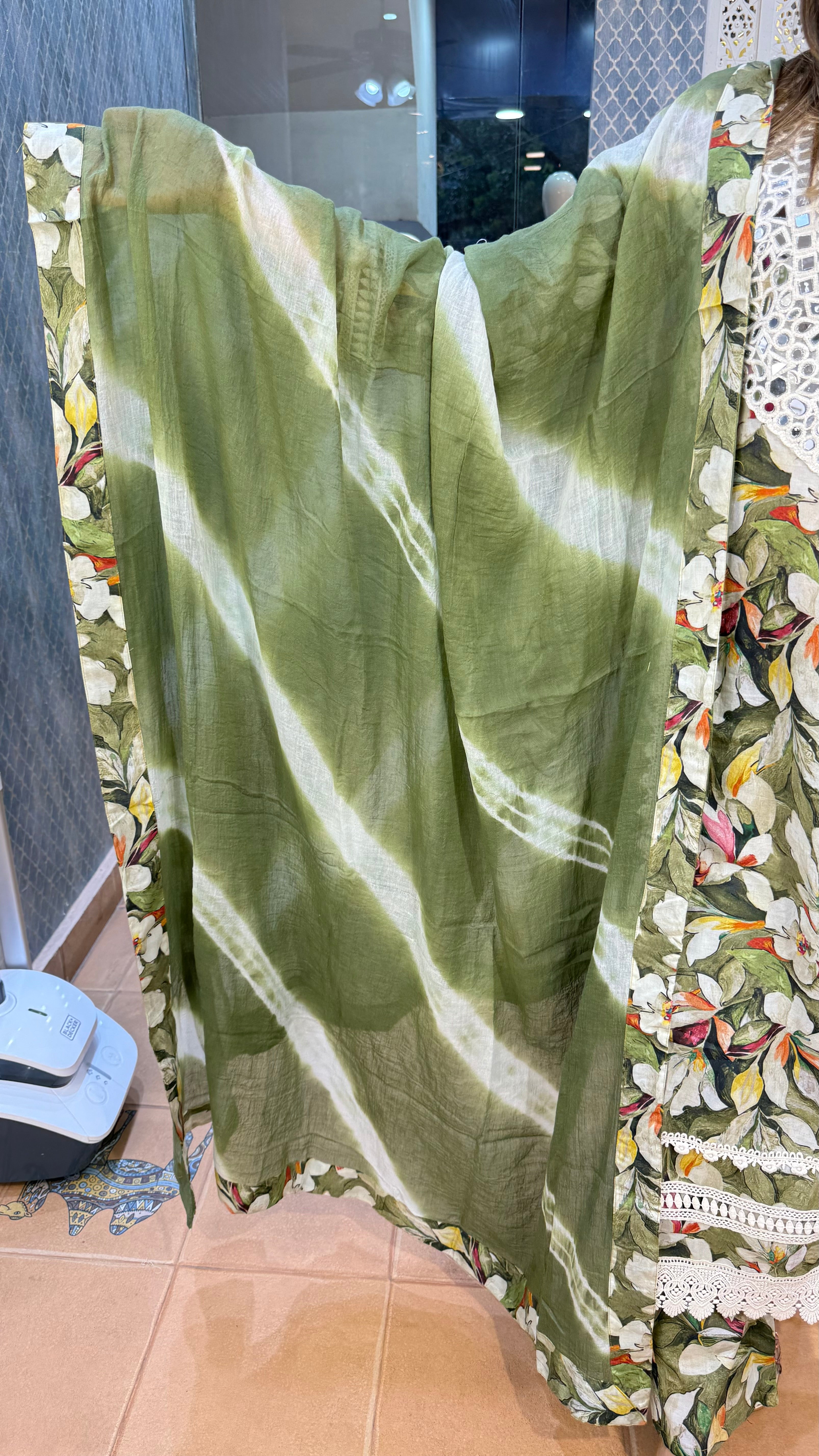 The Raseela Suit