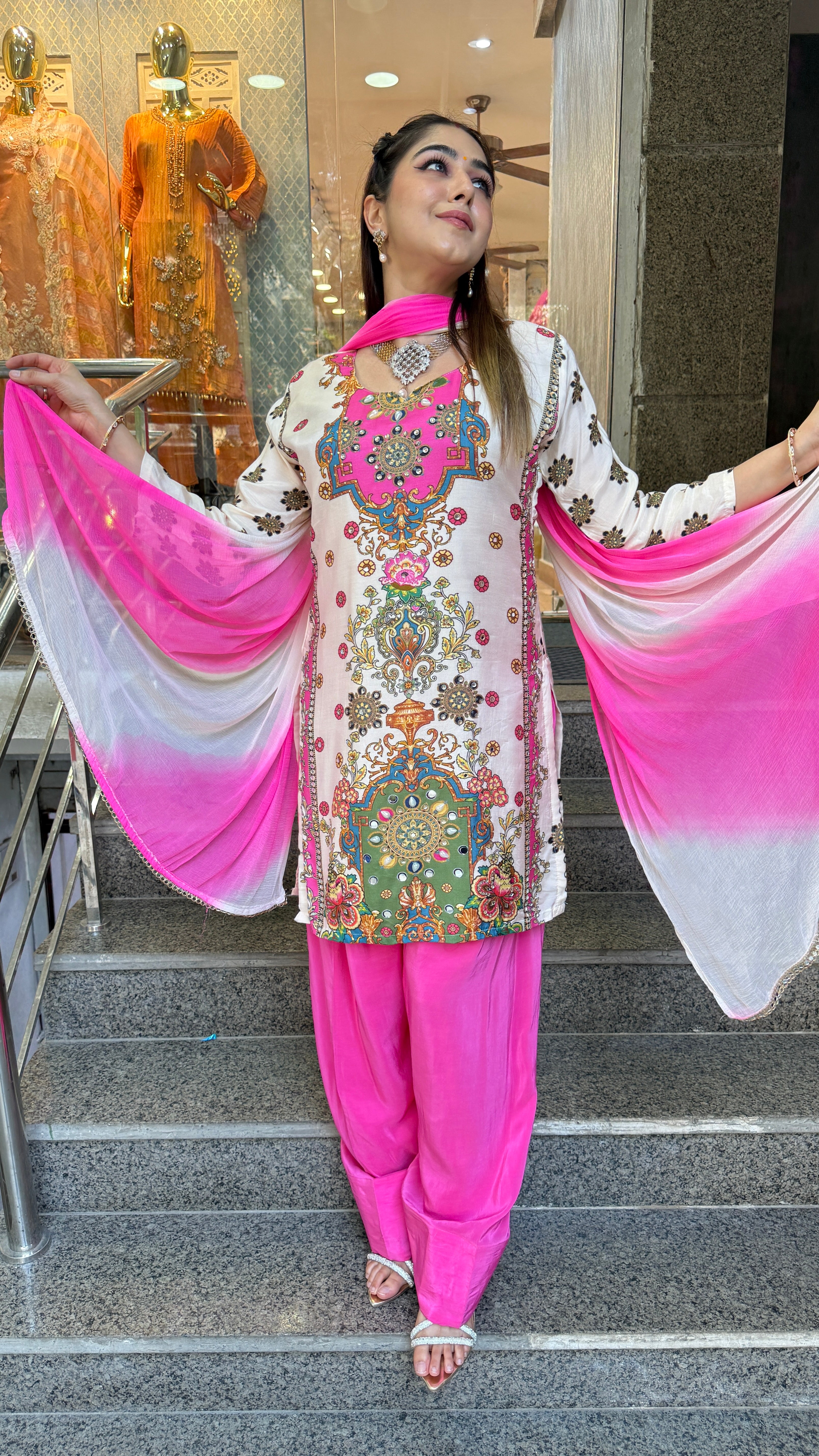 The Zoha Farshi