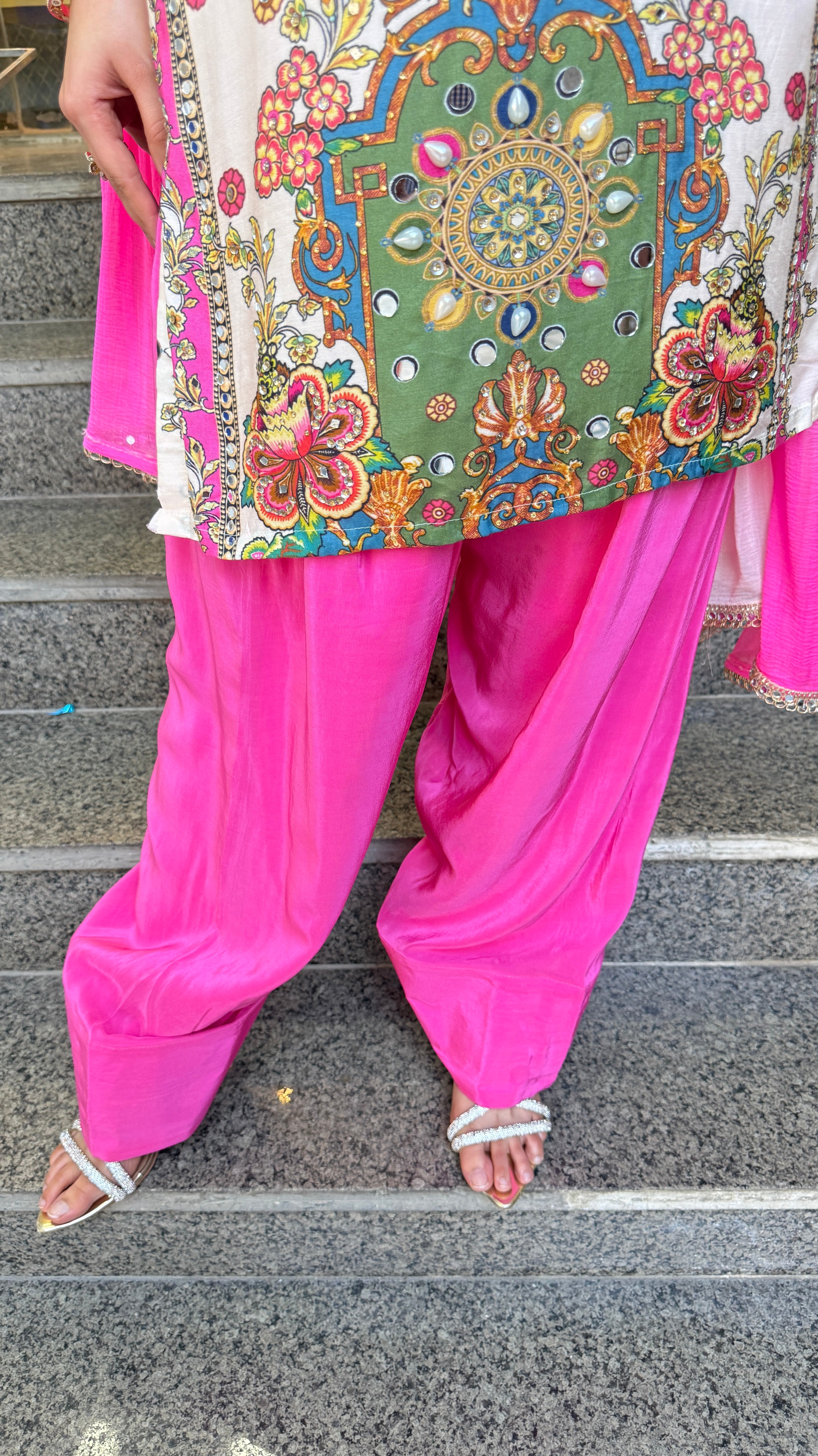 The Zoha Farshi
