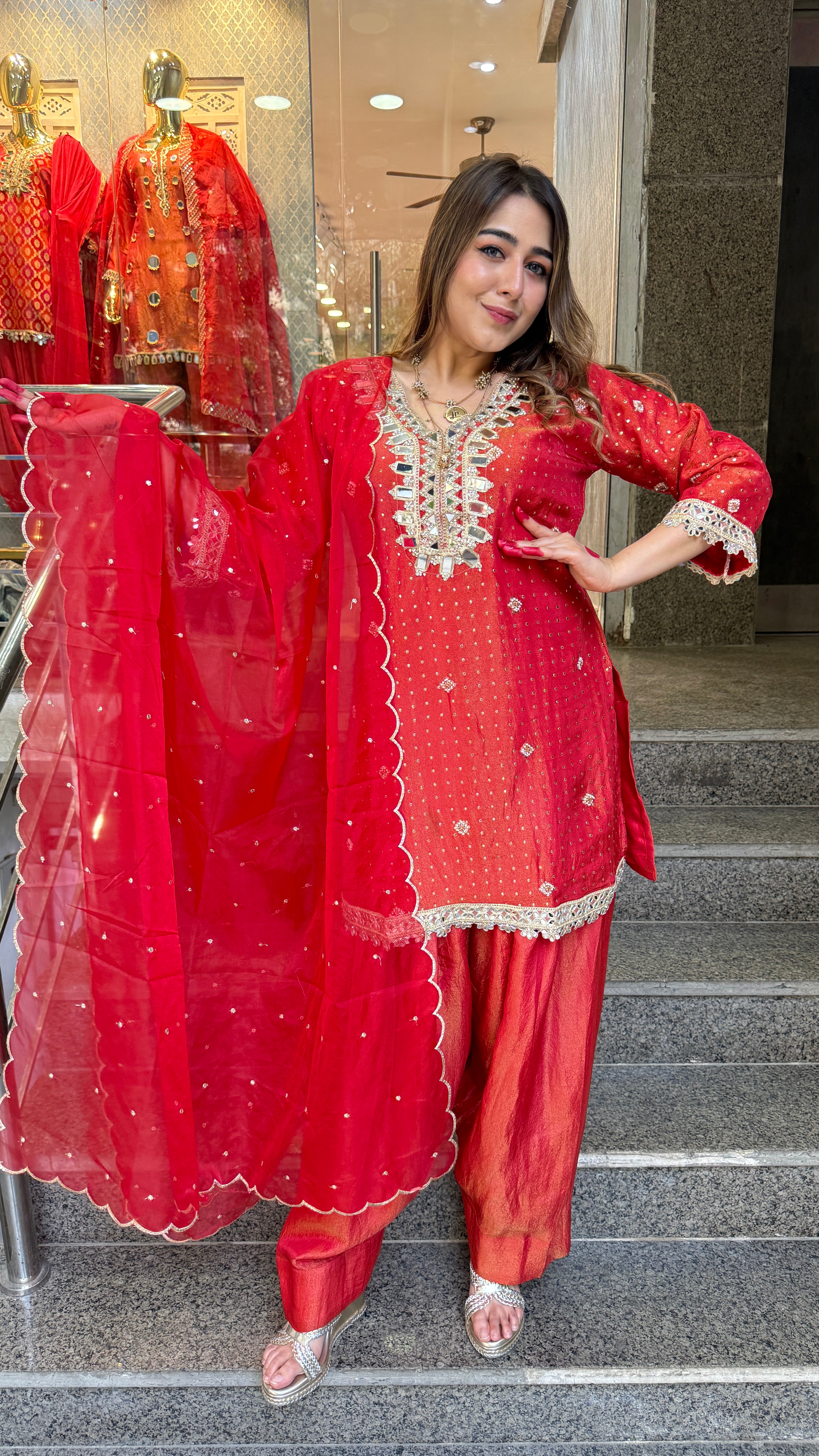 the noorie farshi suit