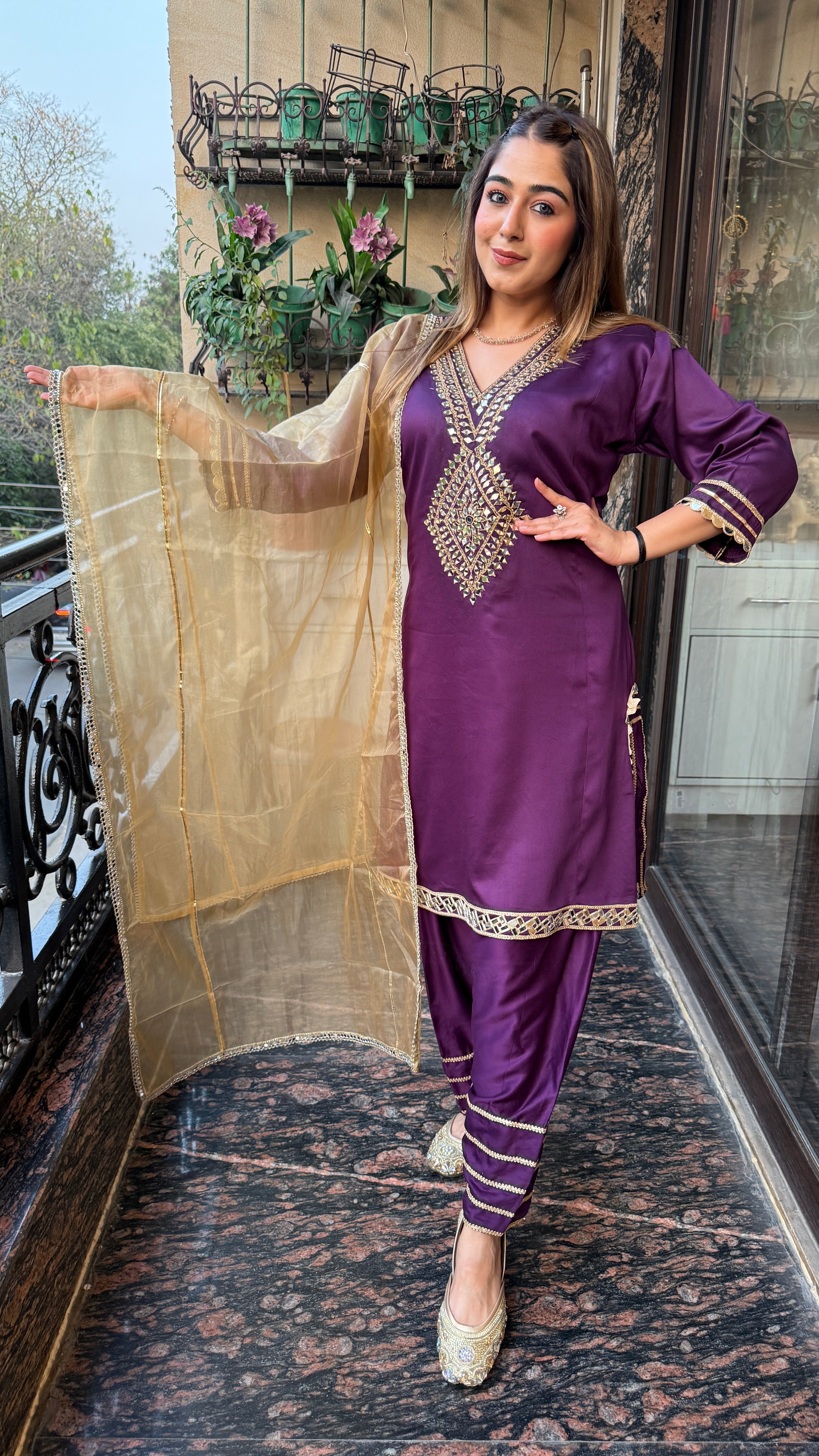 The Kanak Farshi Salwar Suit