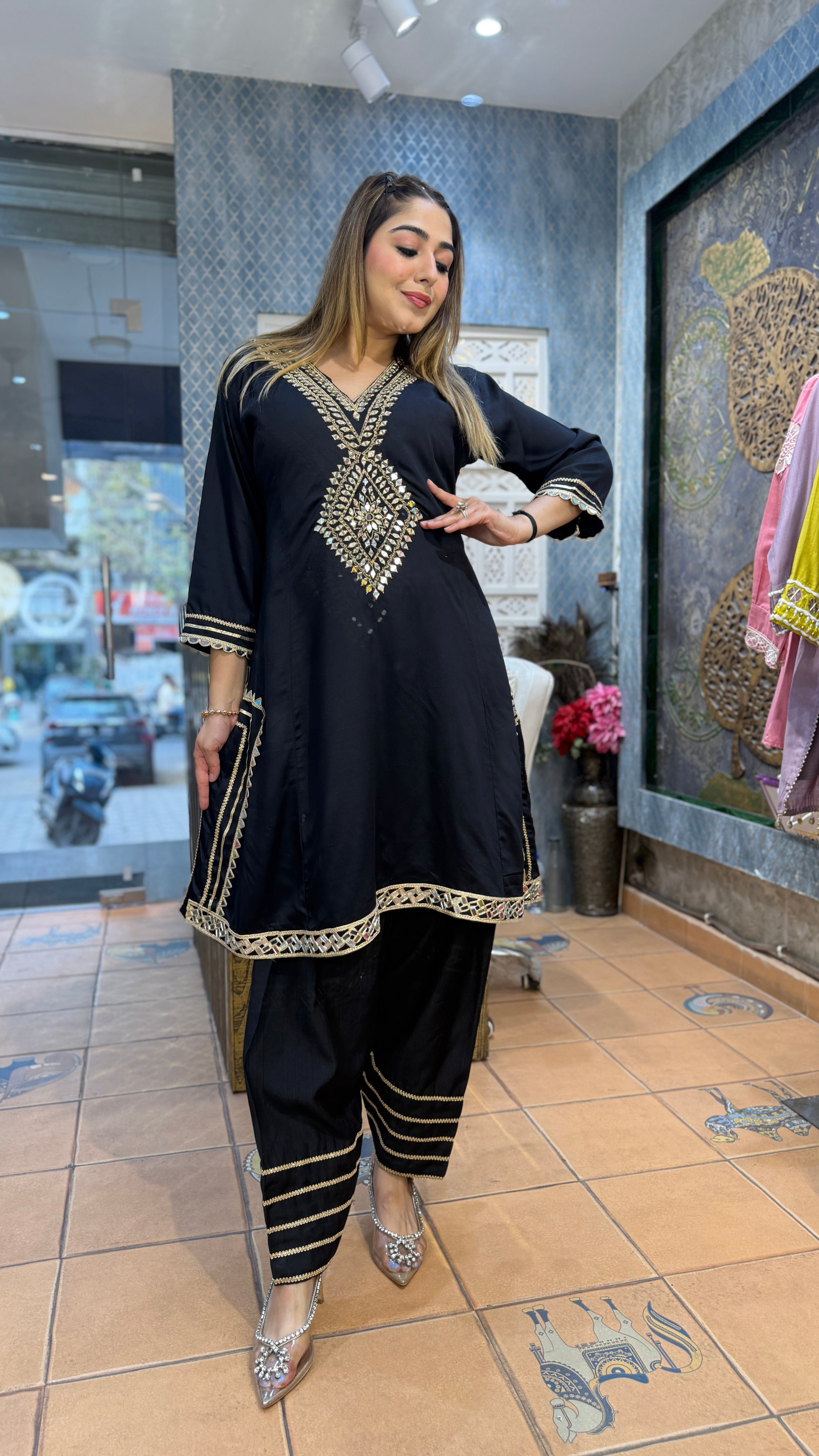 The Kanak Farshi Salwar Suit