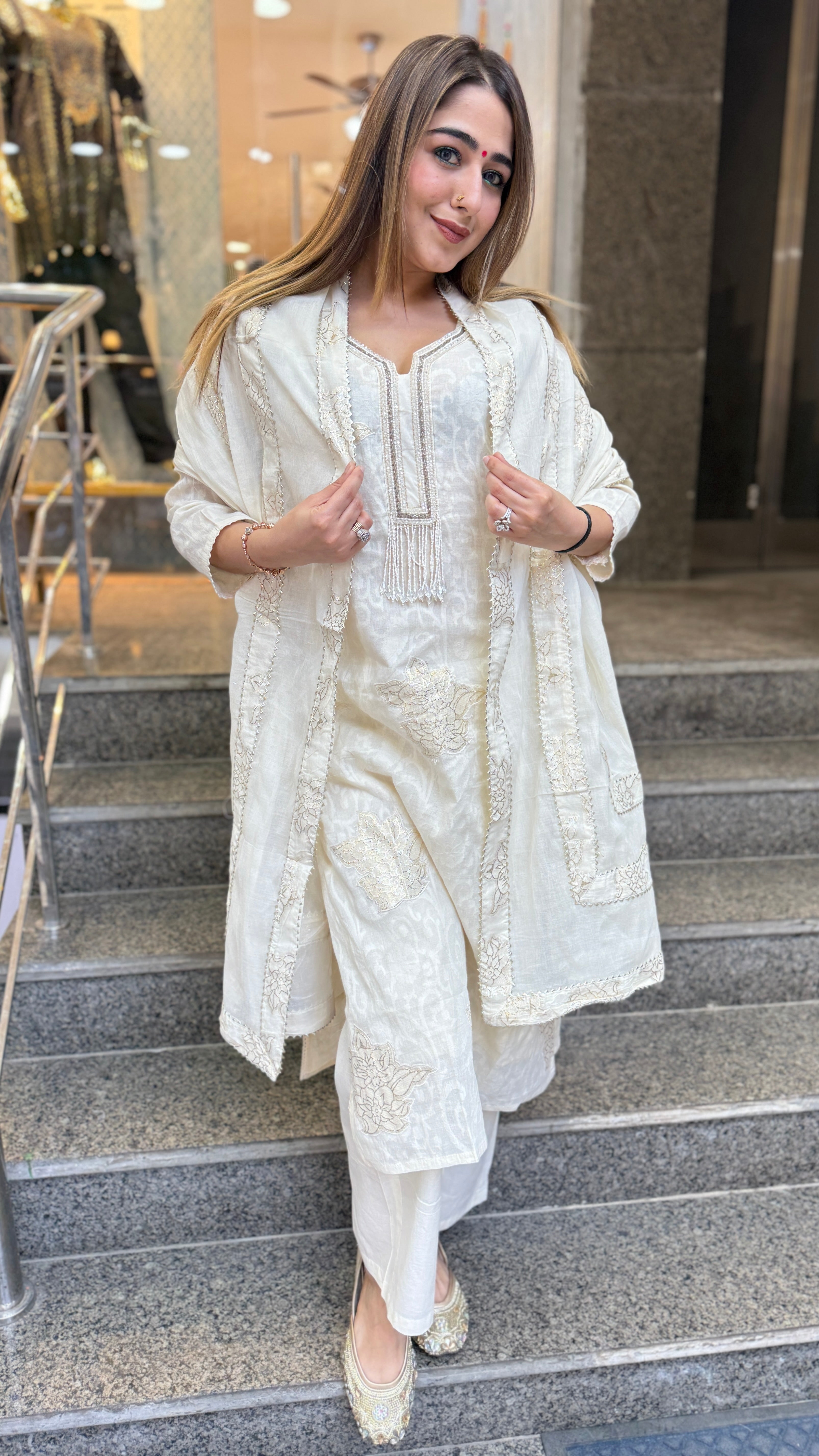 The Lilly Suit