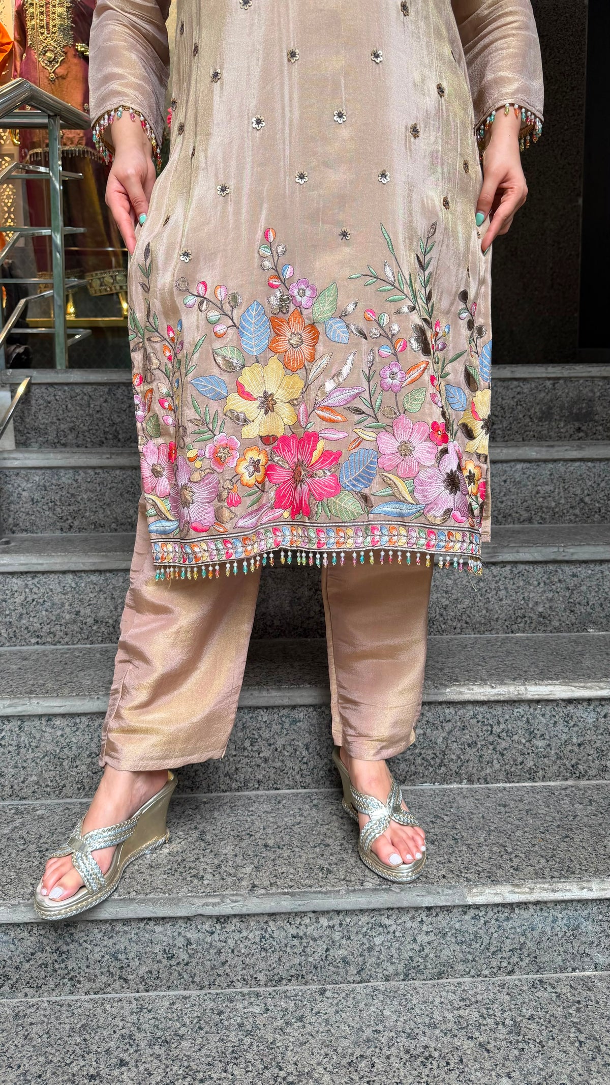THE DILBAGH SUIT