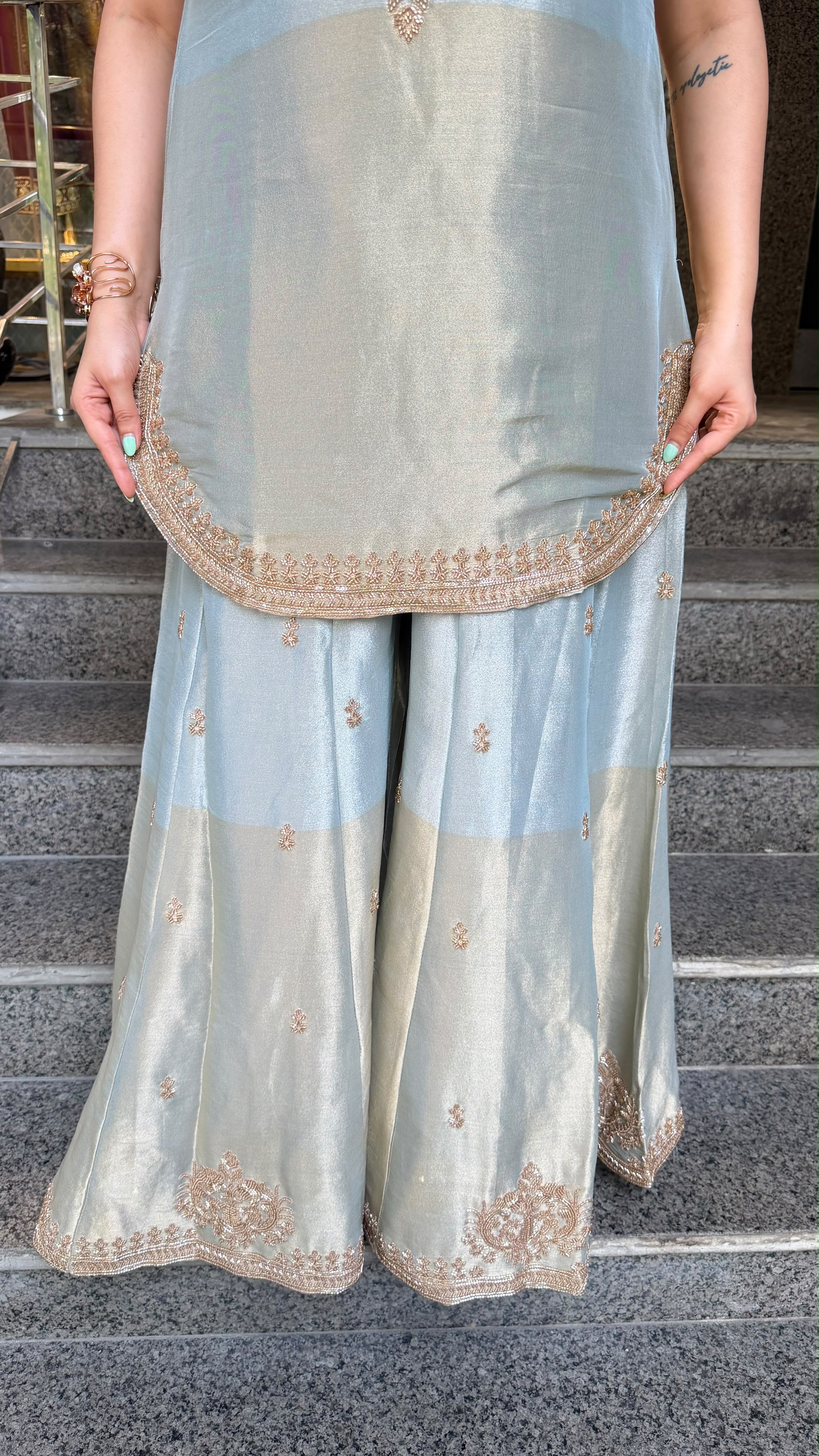 THE MALIKA SHARARA SET
