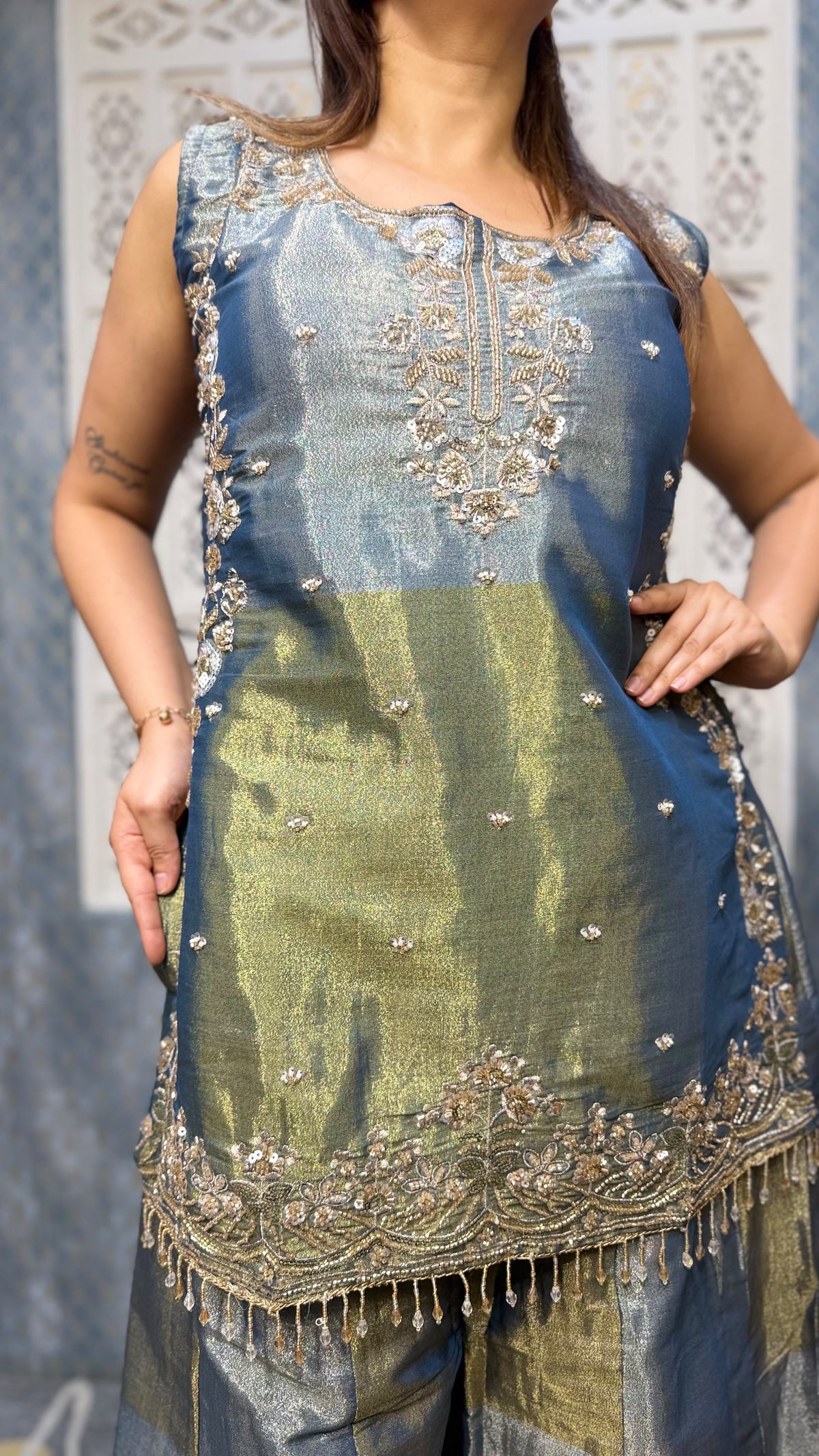 THE MAALKIN SHARARA SET