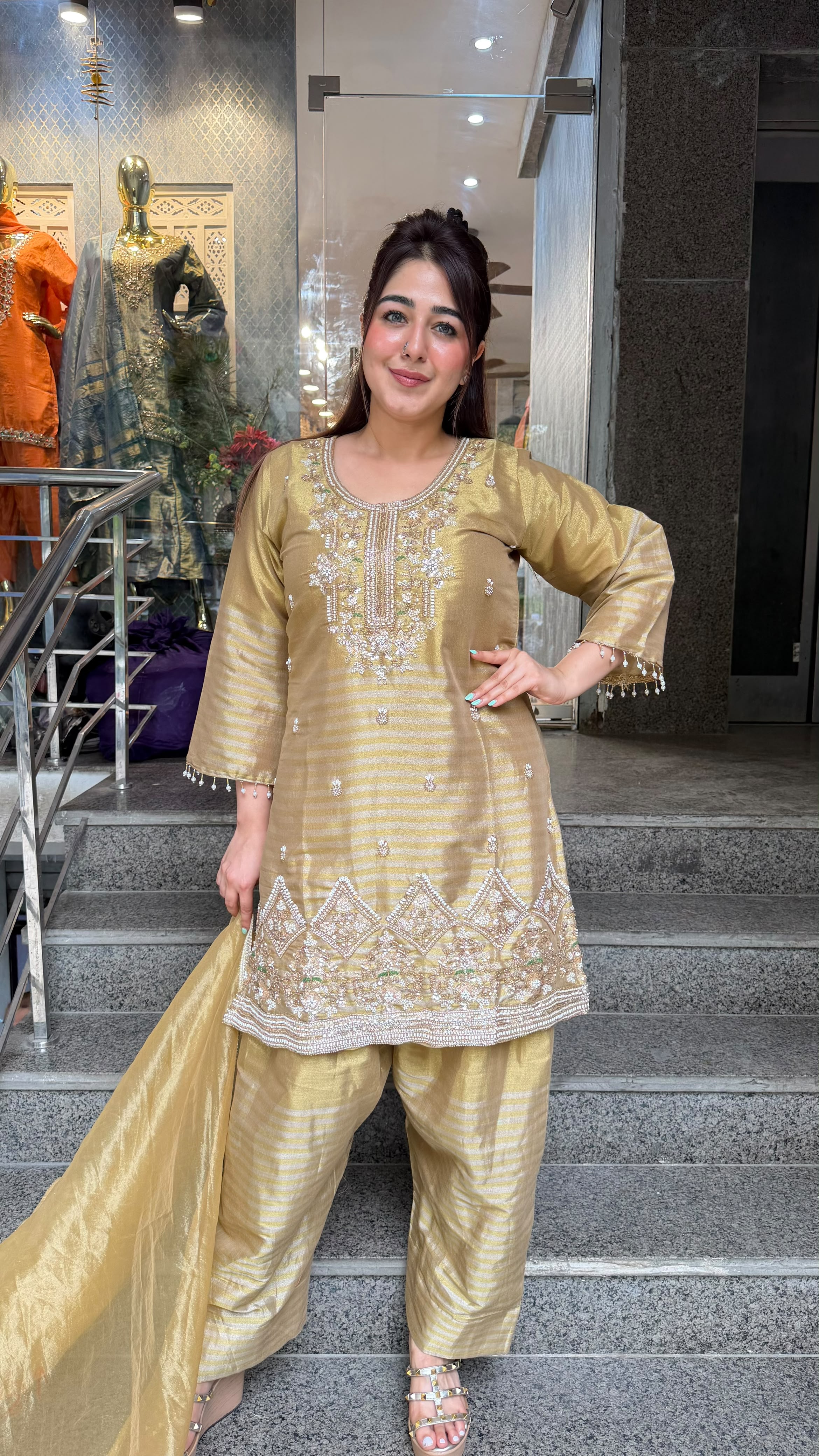 THE SOHNI FARSHI SET