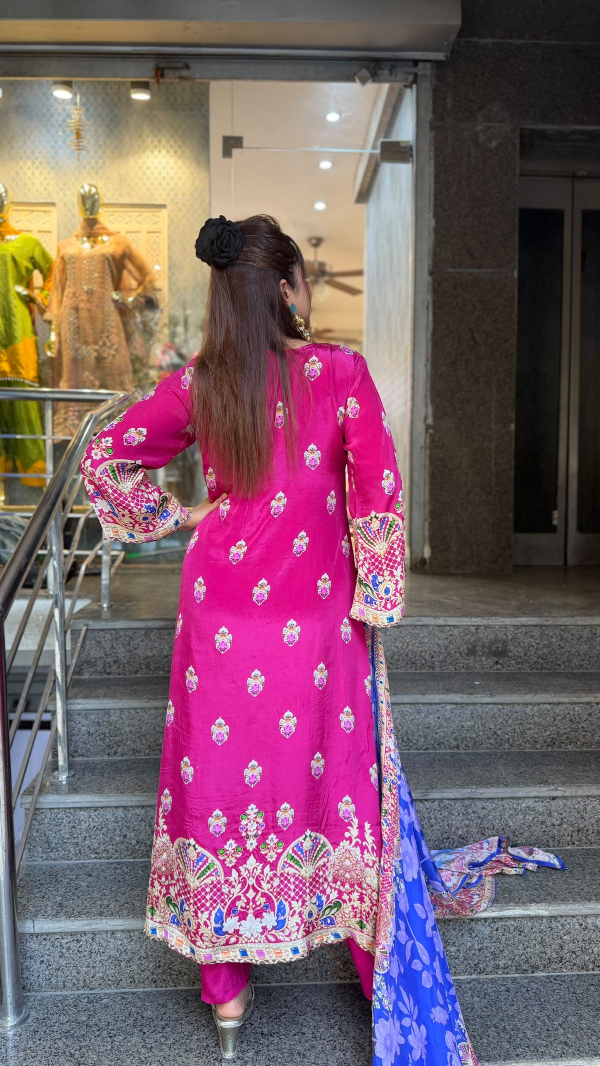 THE MISHRI SET