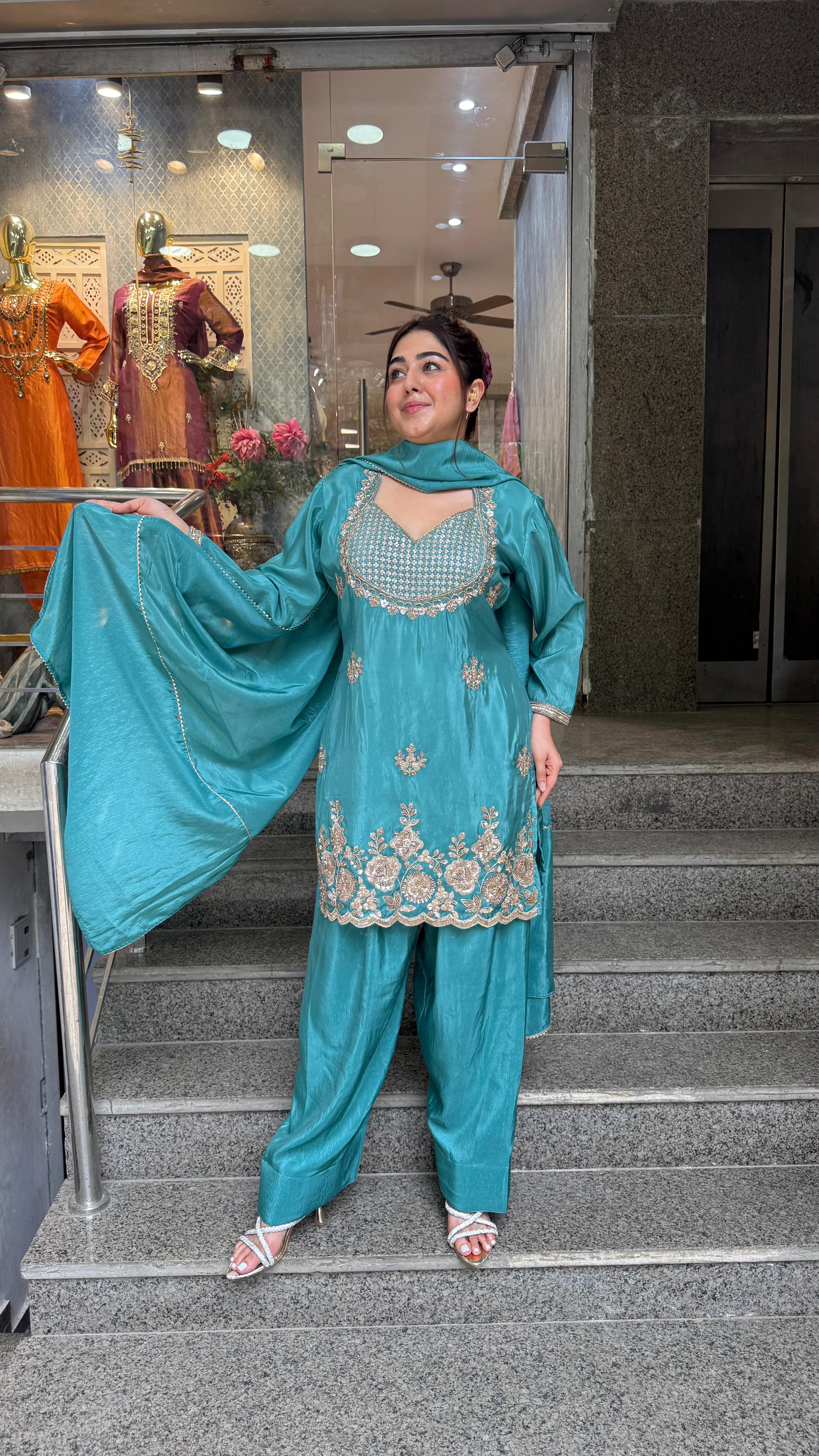 THE RUHANIYAT SET