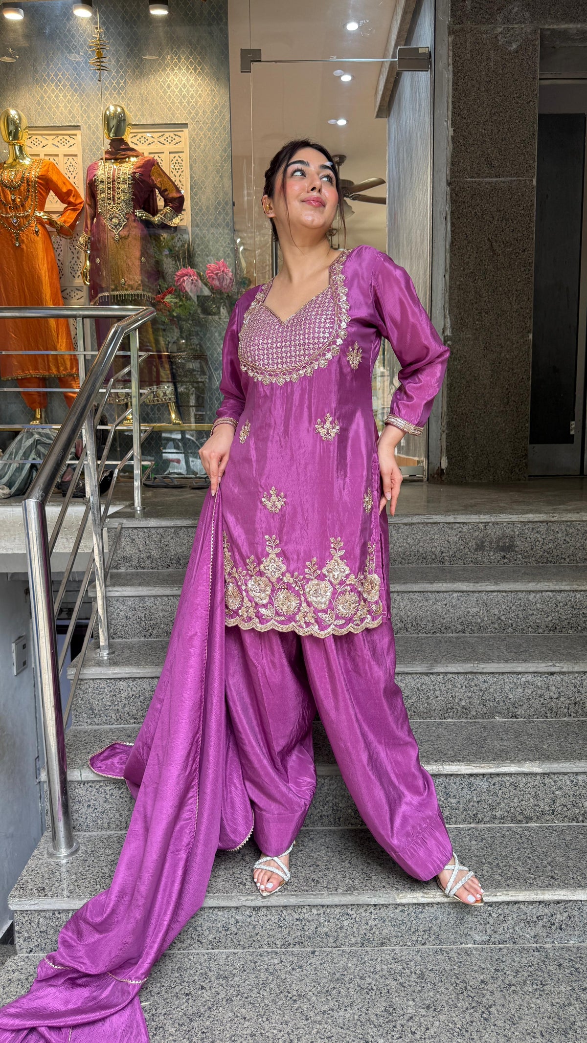 THE RUHANIYAT SET