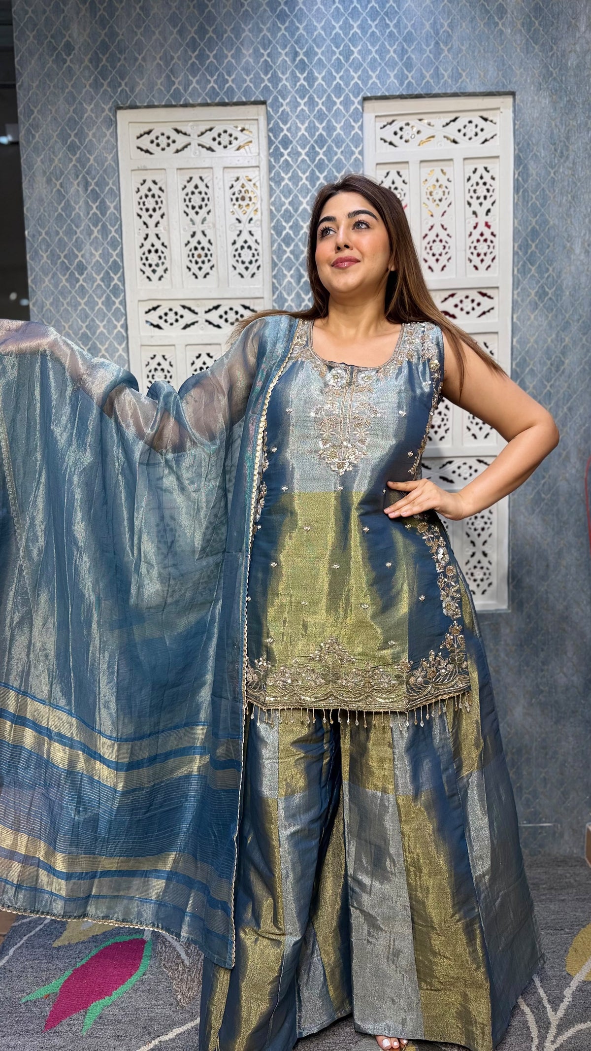 THE MAALKIN SHARARA SET