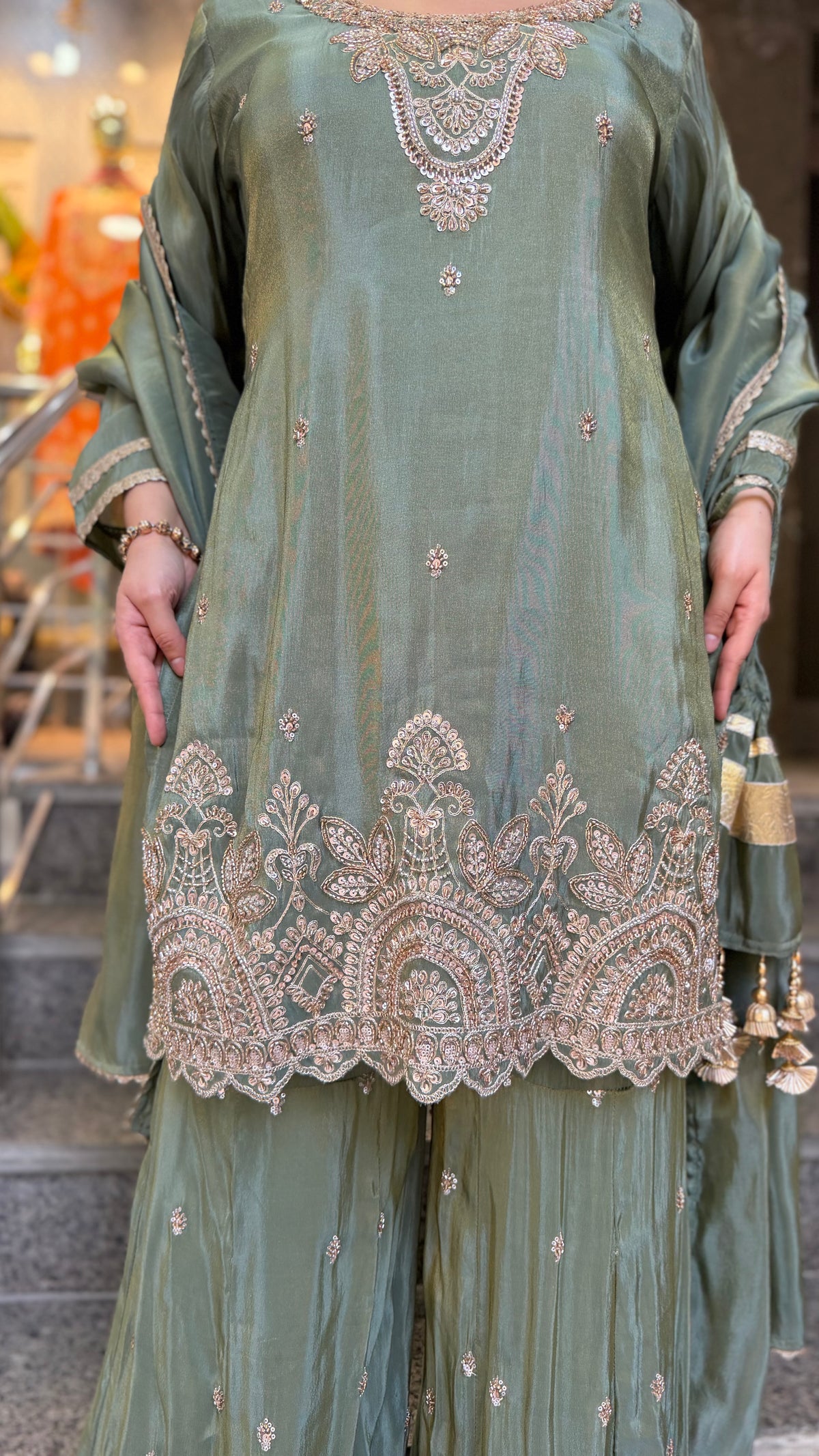 THE SAJNI SHARARA