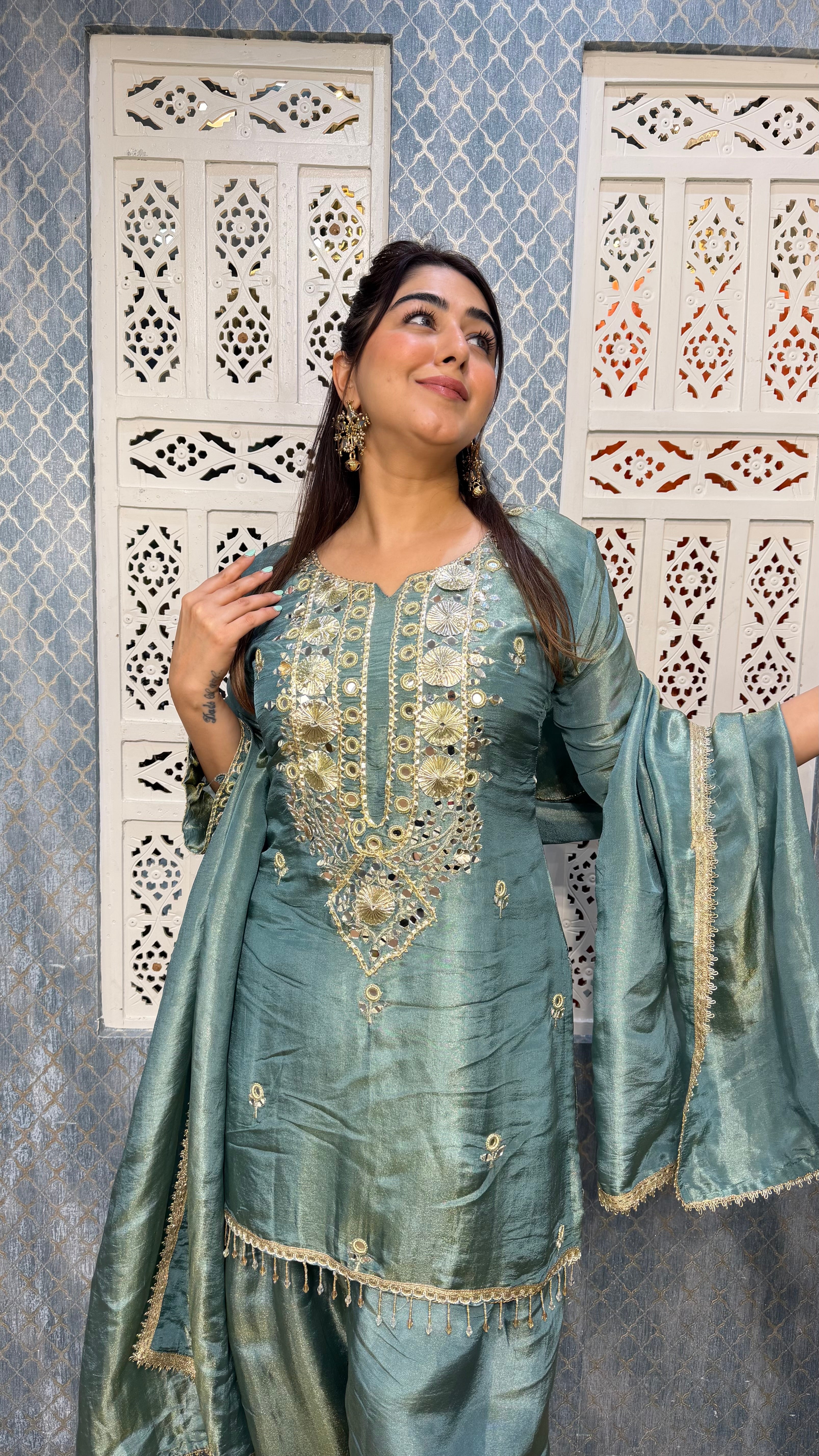 THE SHABANA FARSHI SET
