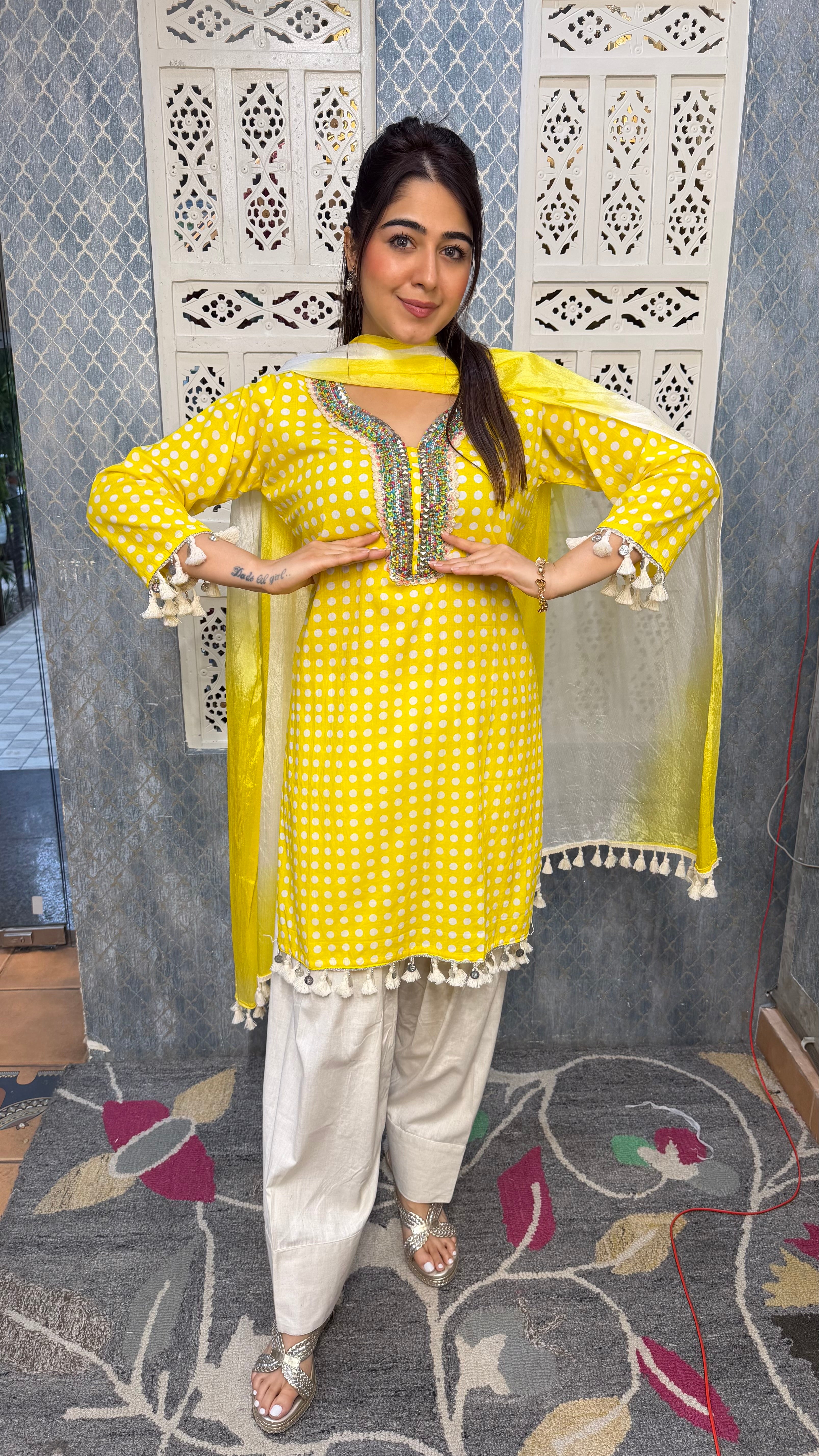 The Bindi Farshi