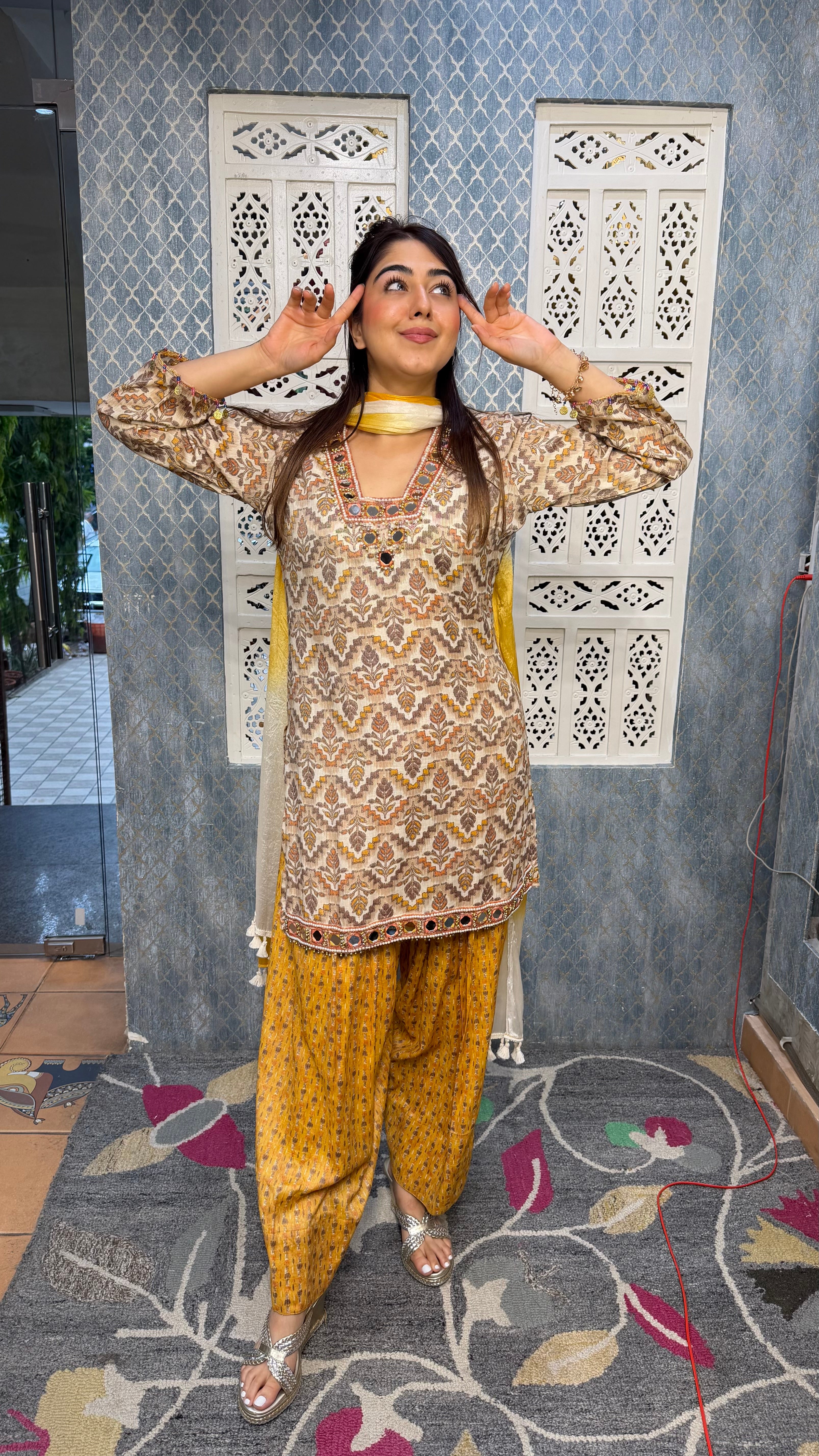 The Darpan Farshi