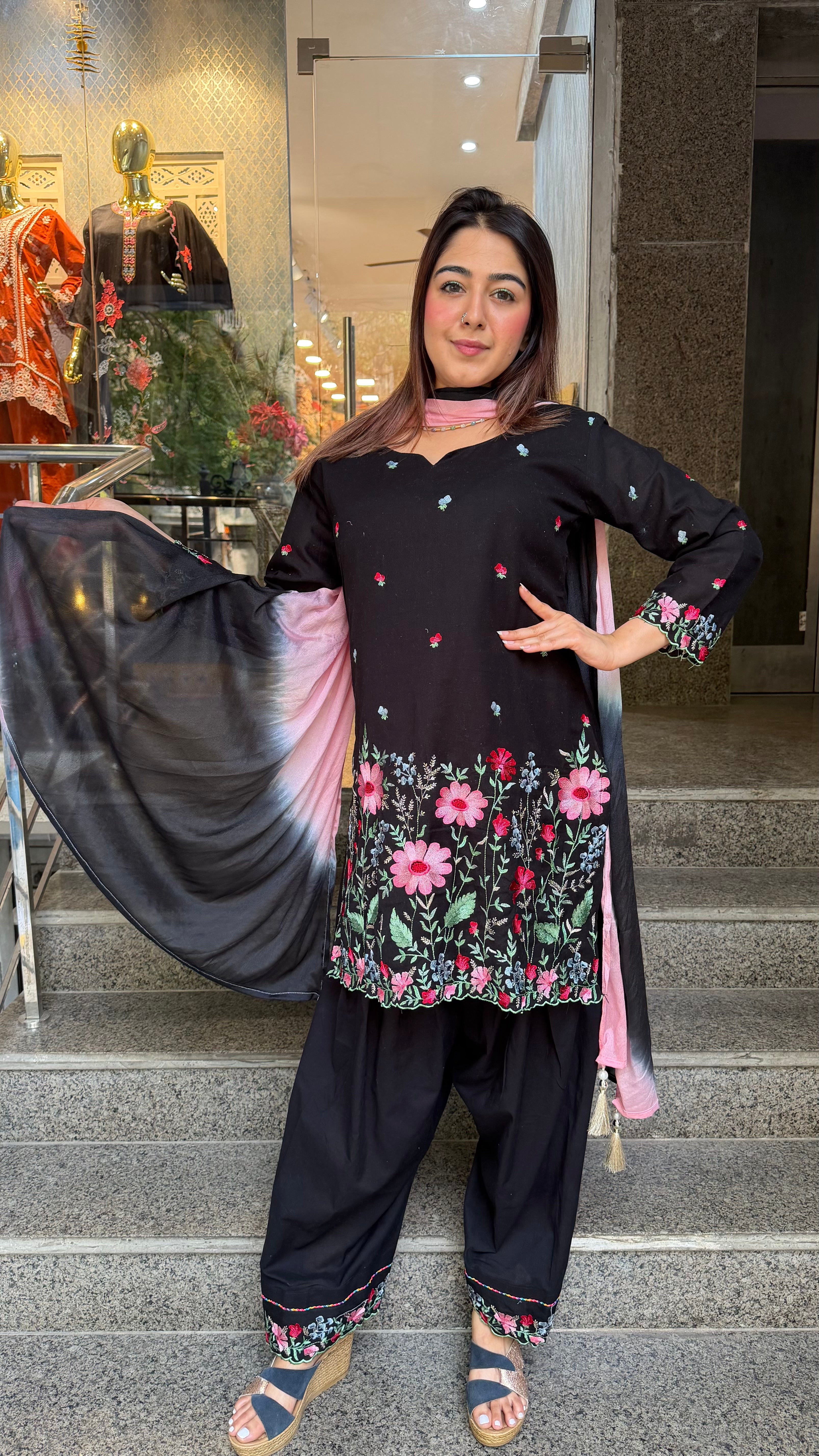 The Guldasta Farshi