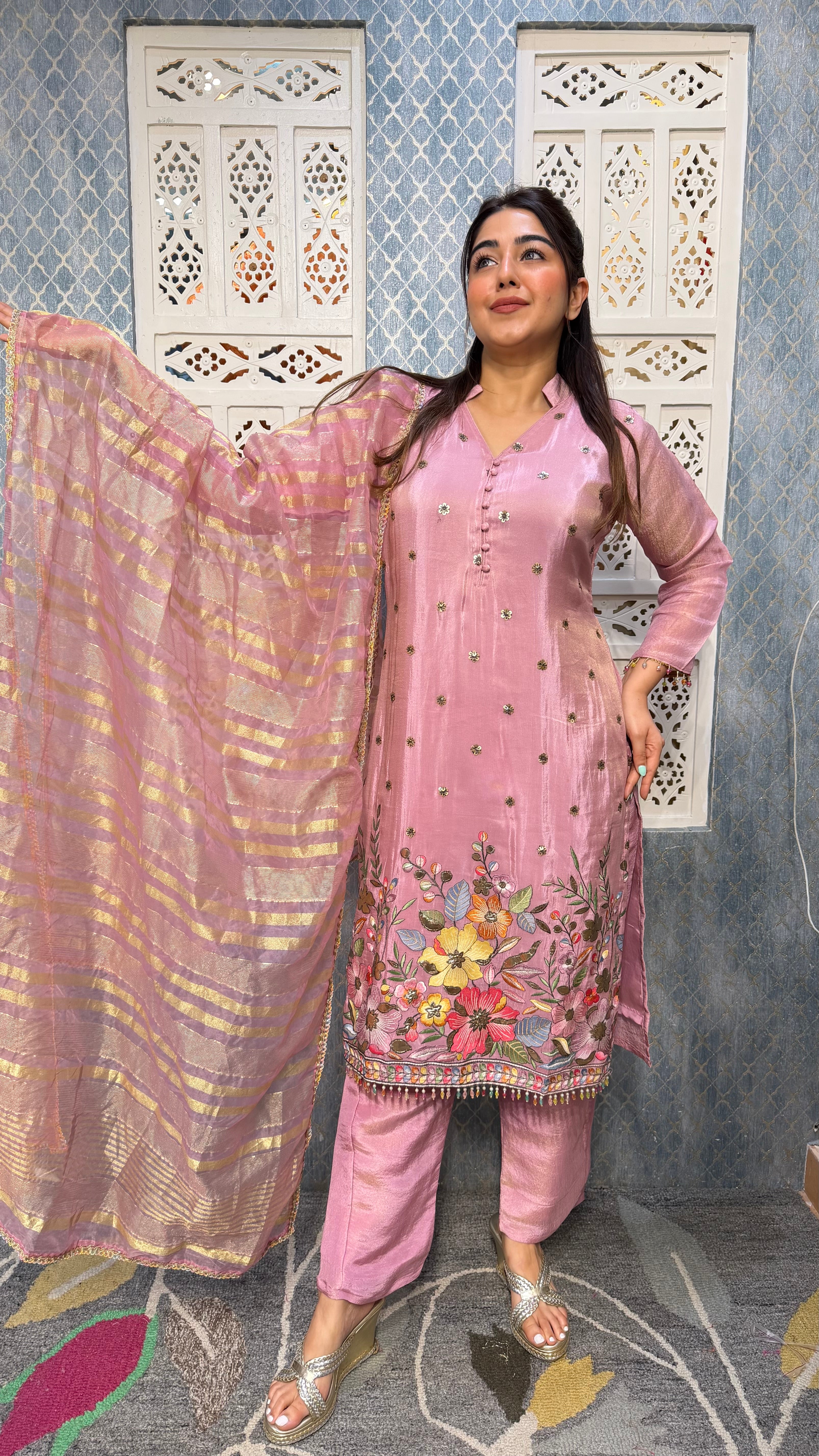THE DILBAGH SUIT