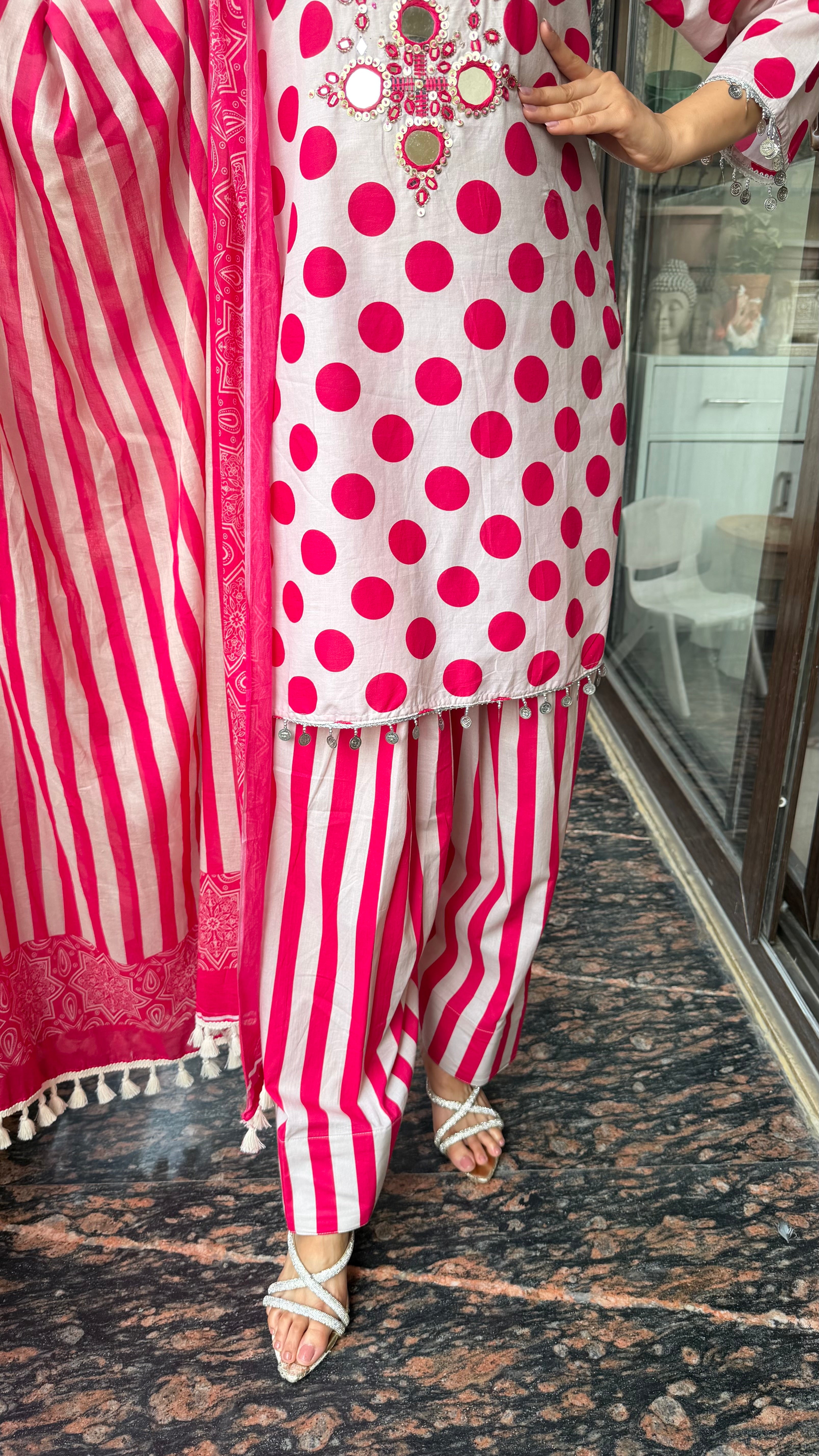 The aisha farshi set