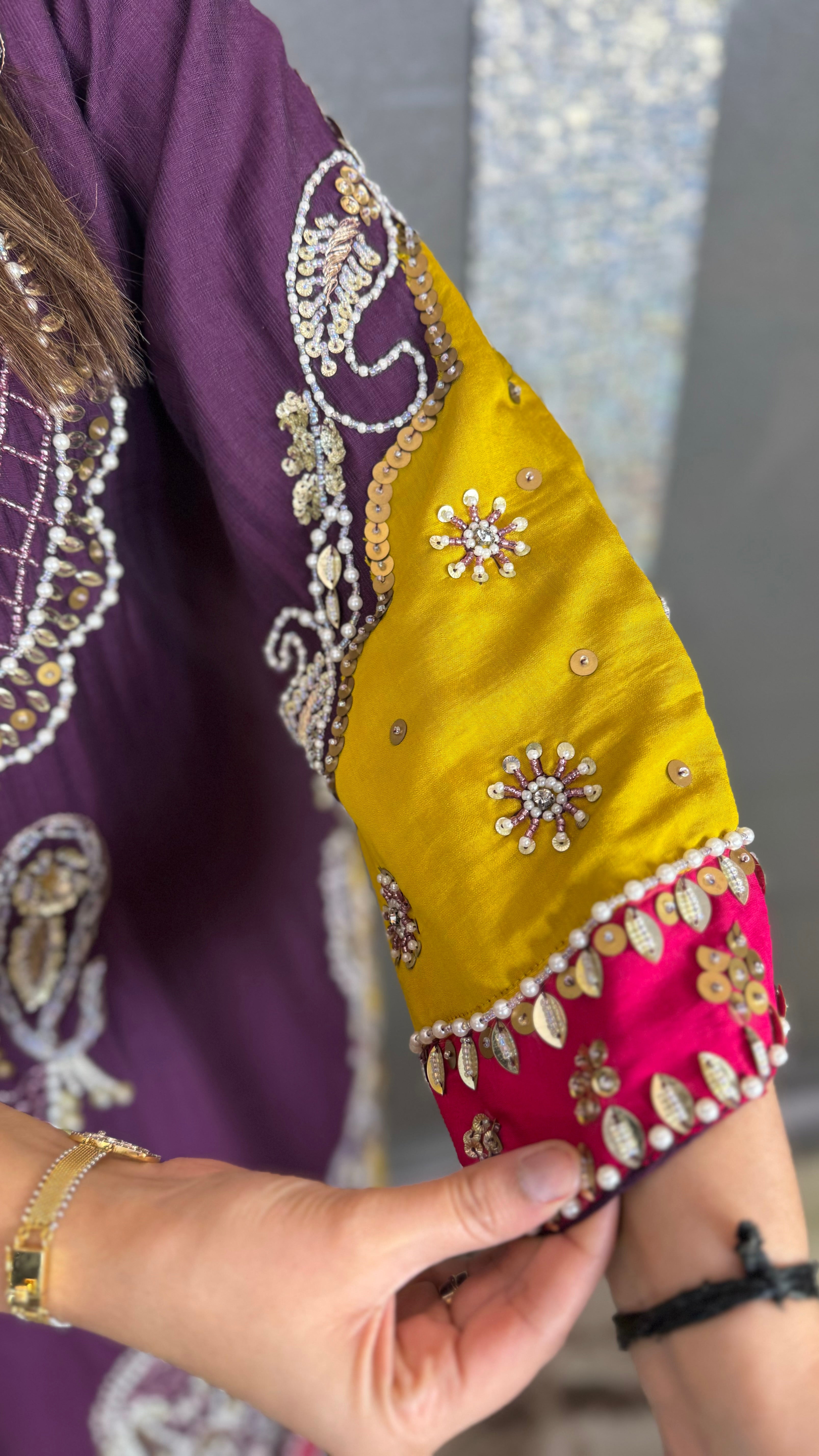 The Mughal-é-azam Suit