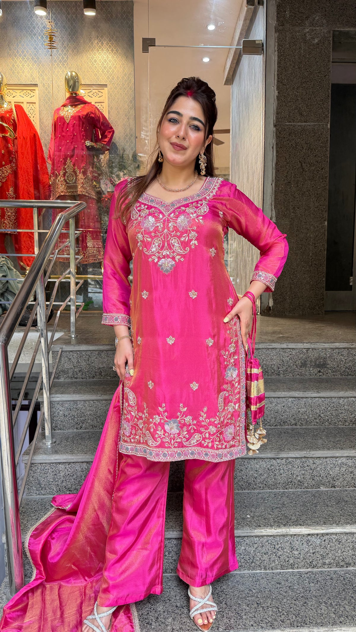 THE RAJJOO SET