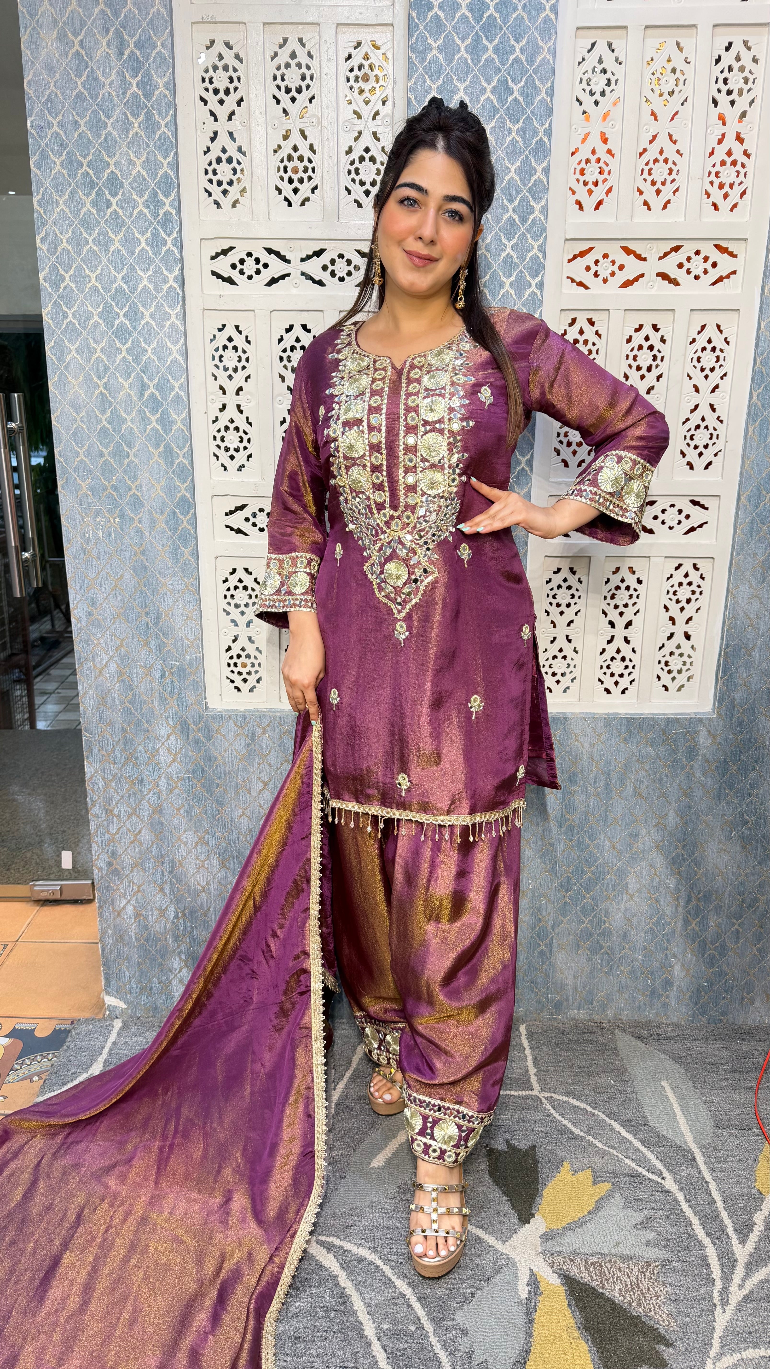 THE SHABANA FARSHI SET