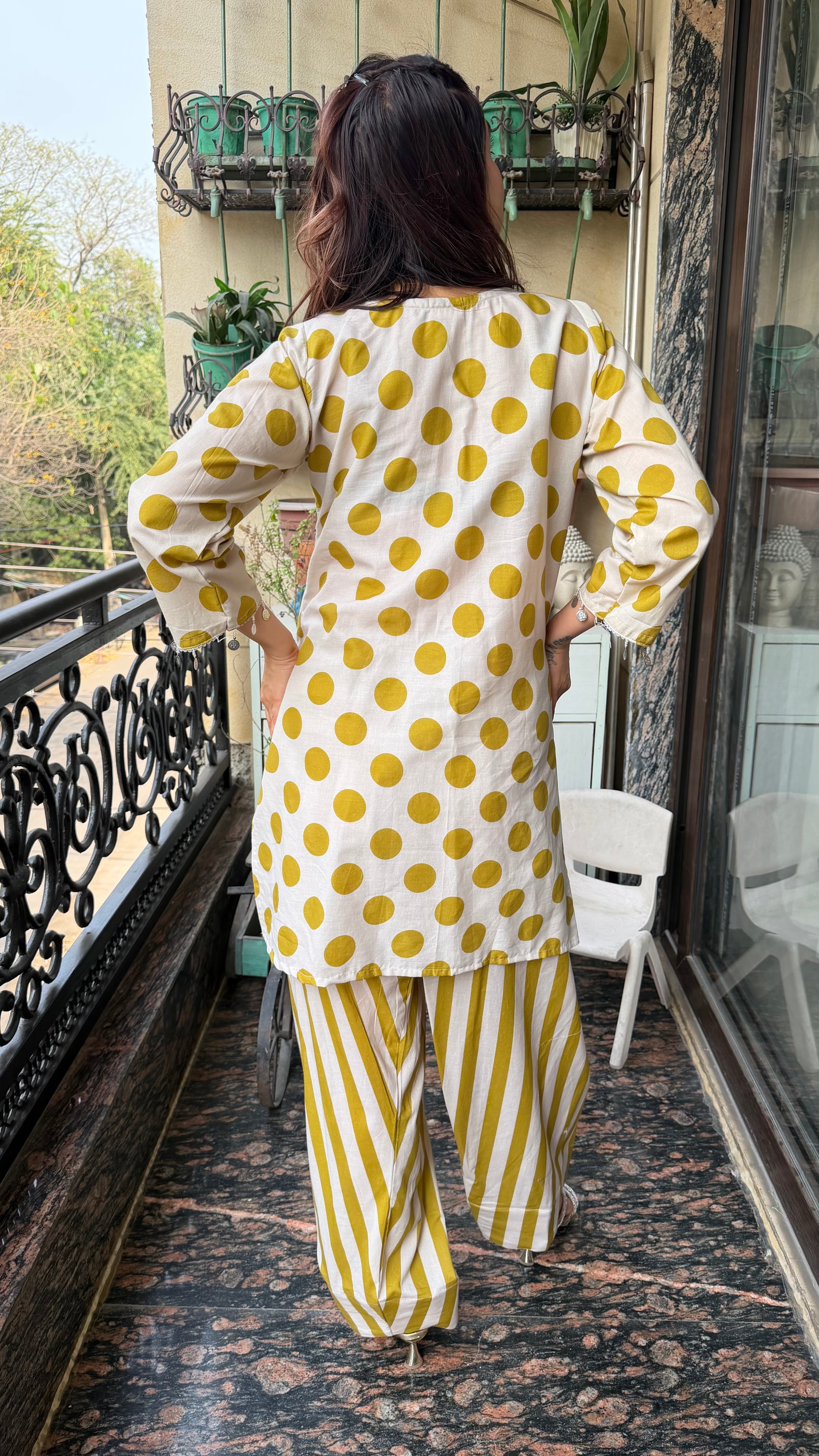 The aisha farshi set