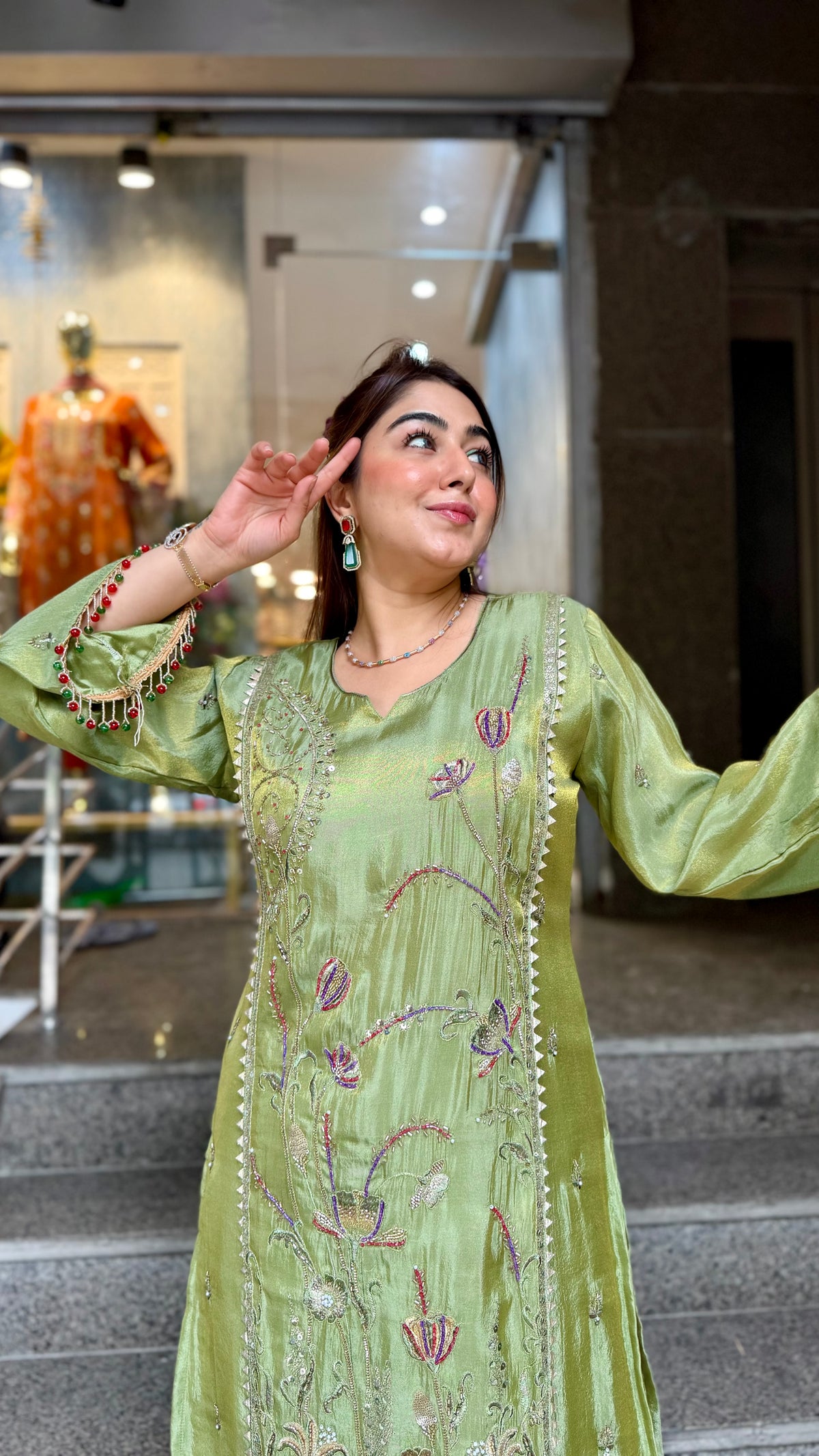 THE PANKHUDI SHARARA