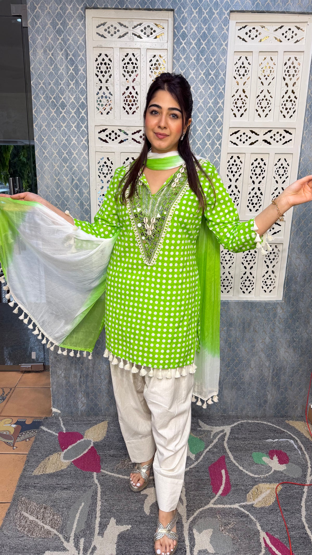 The Dhurandhar Farshi