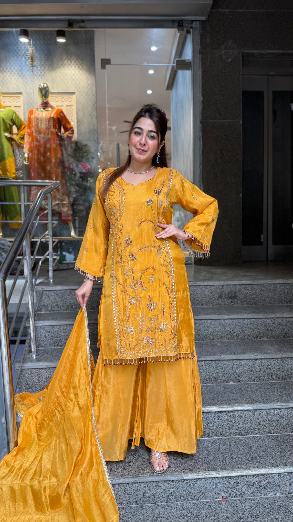 THE PANKHUDI SHARARA