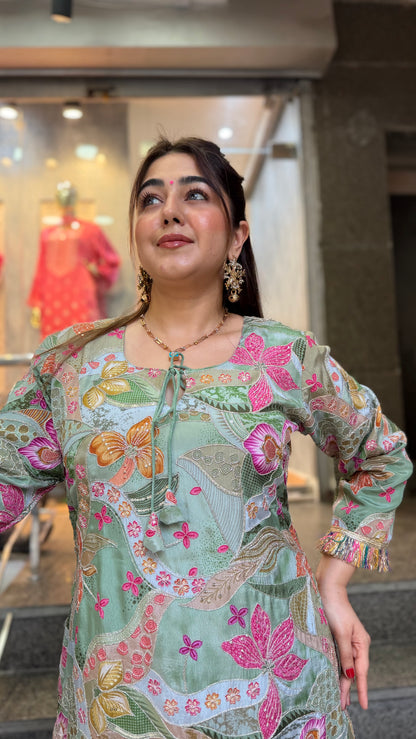THE JUGNI SUIT