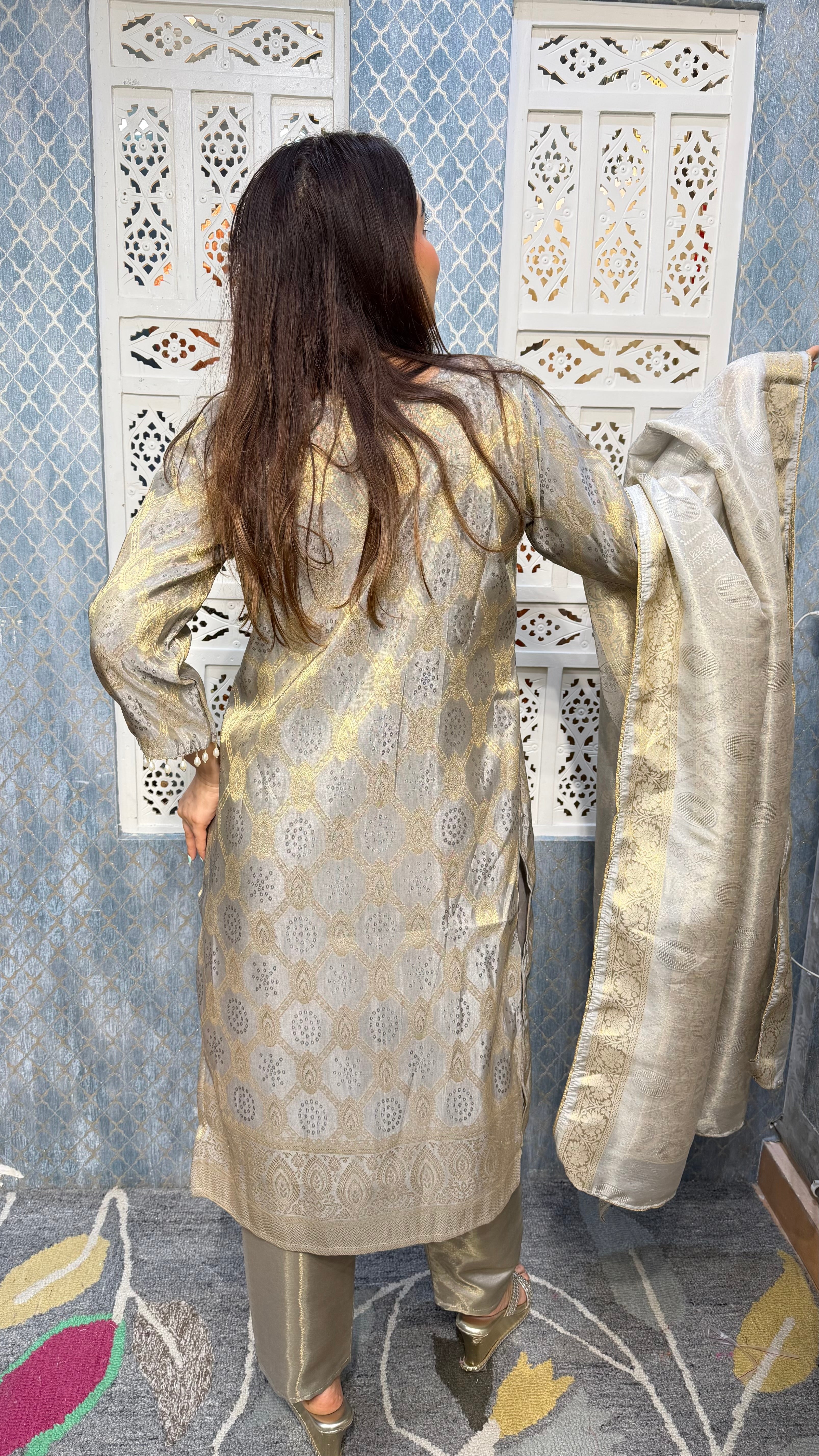 THE SUTRA SUIT