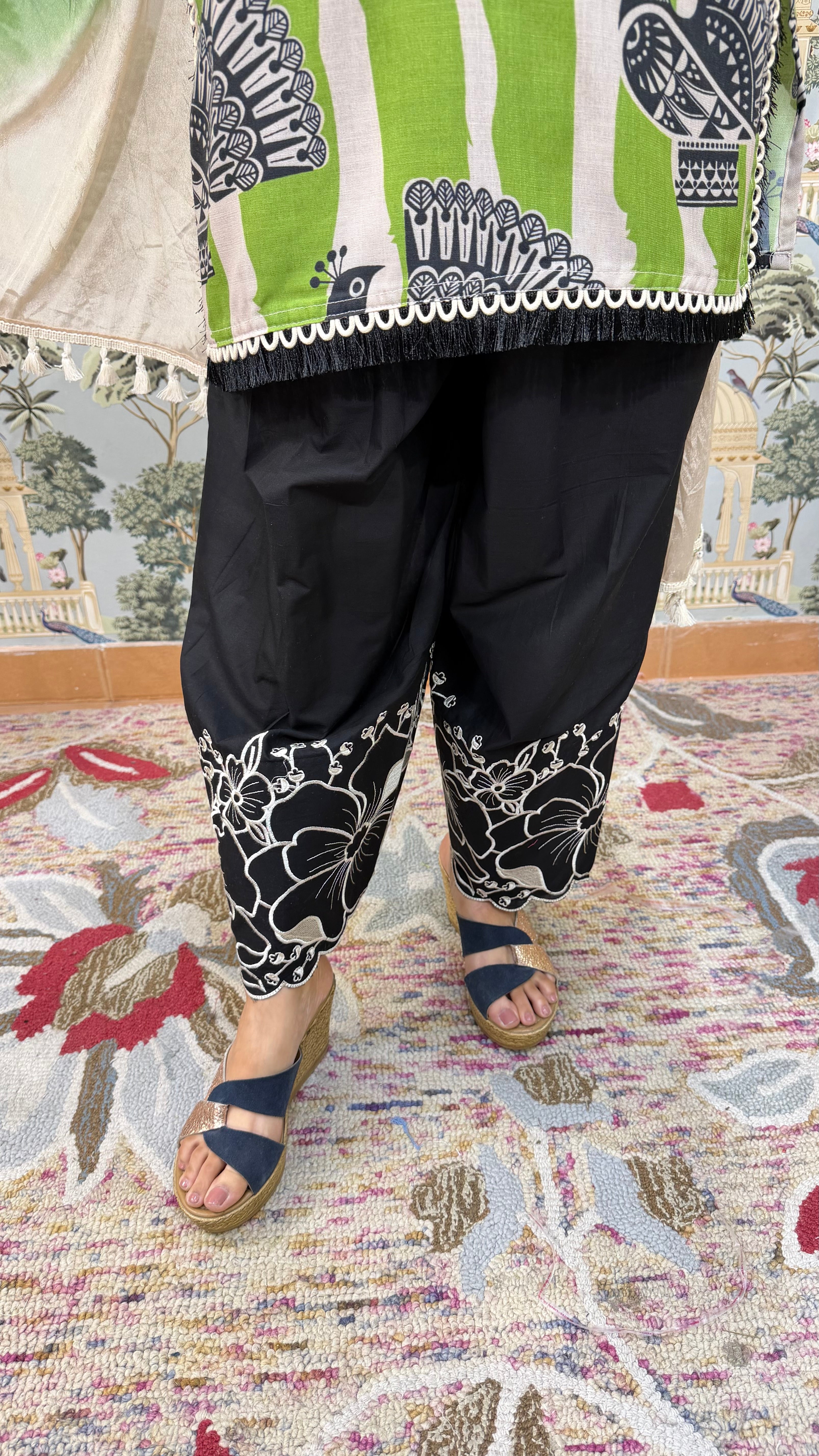 The Hansa Farshi Set